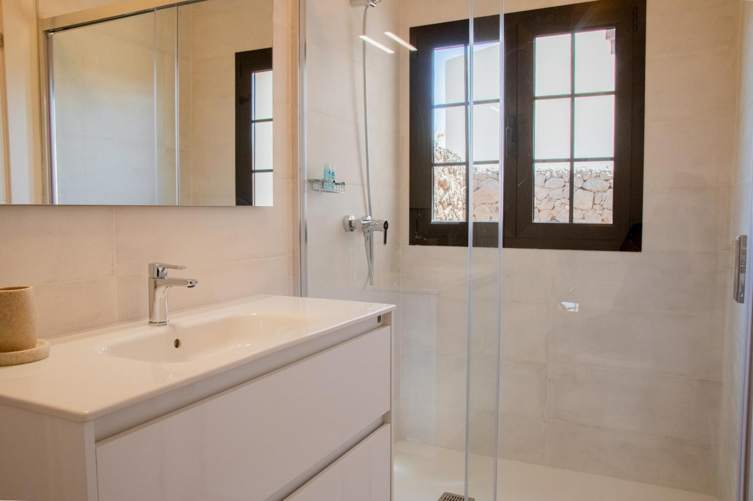 Two-Bedroom Cottage - Photo 14