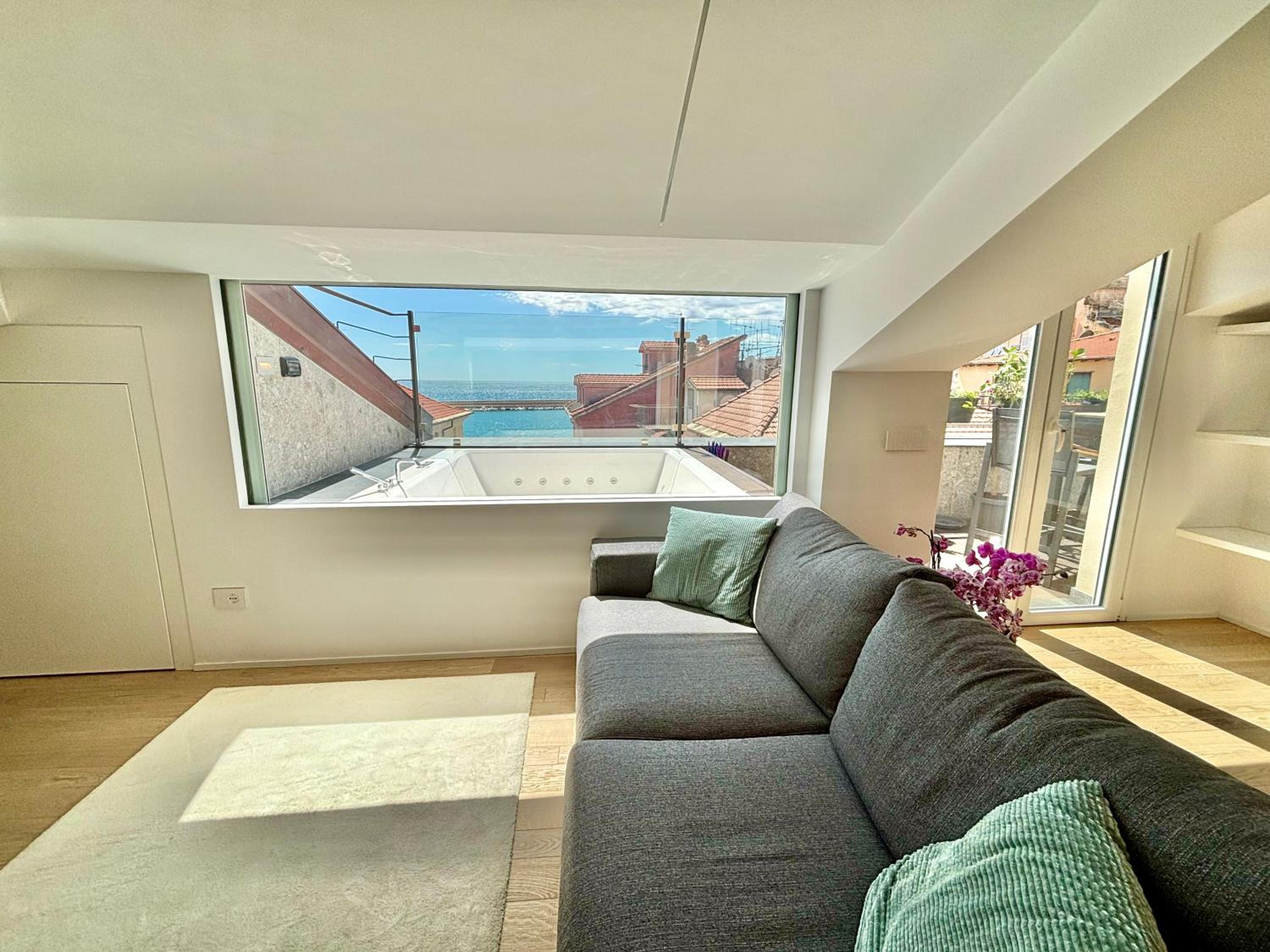 Penthouse Apartment photo 2