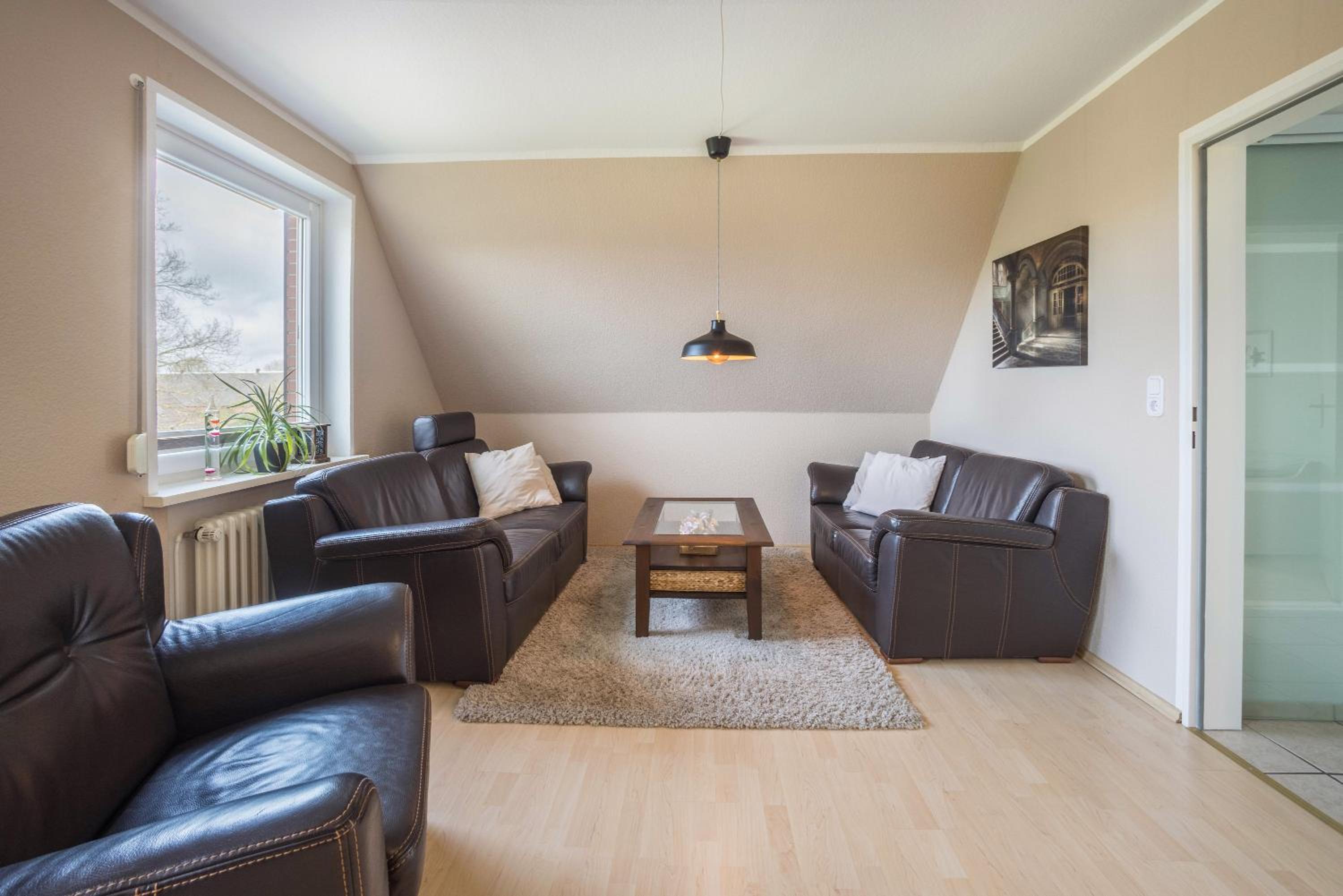 Two-Bedroom Deluxe Apartment with Garden View
