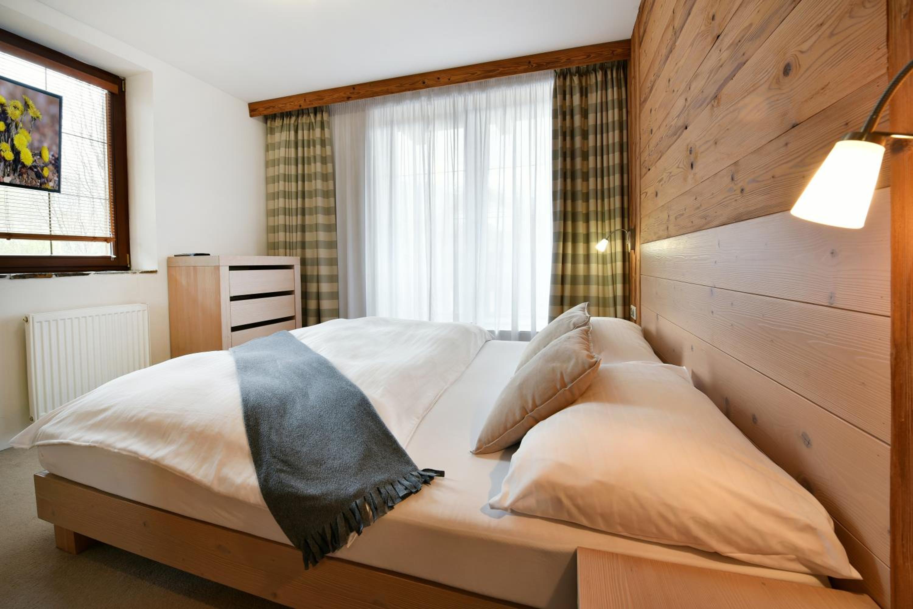 Two-bedroom Apartment in Residence Building photo 1