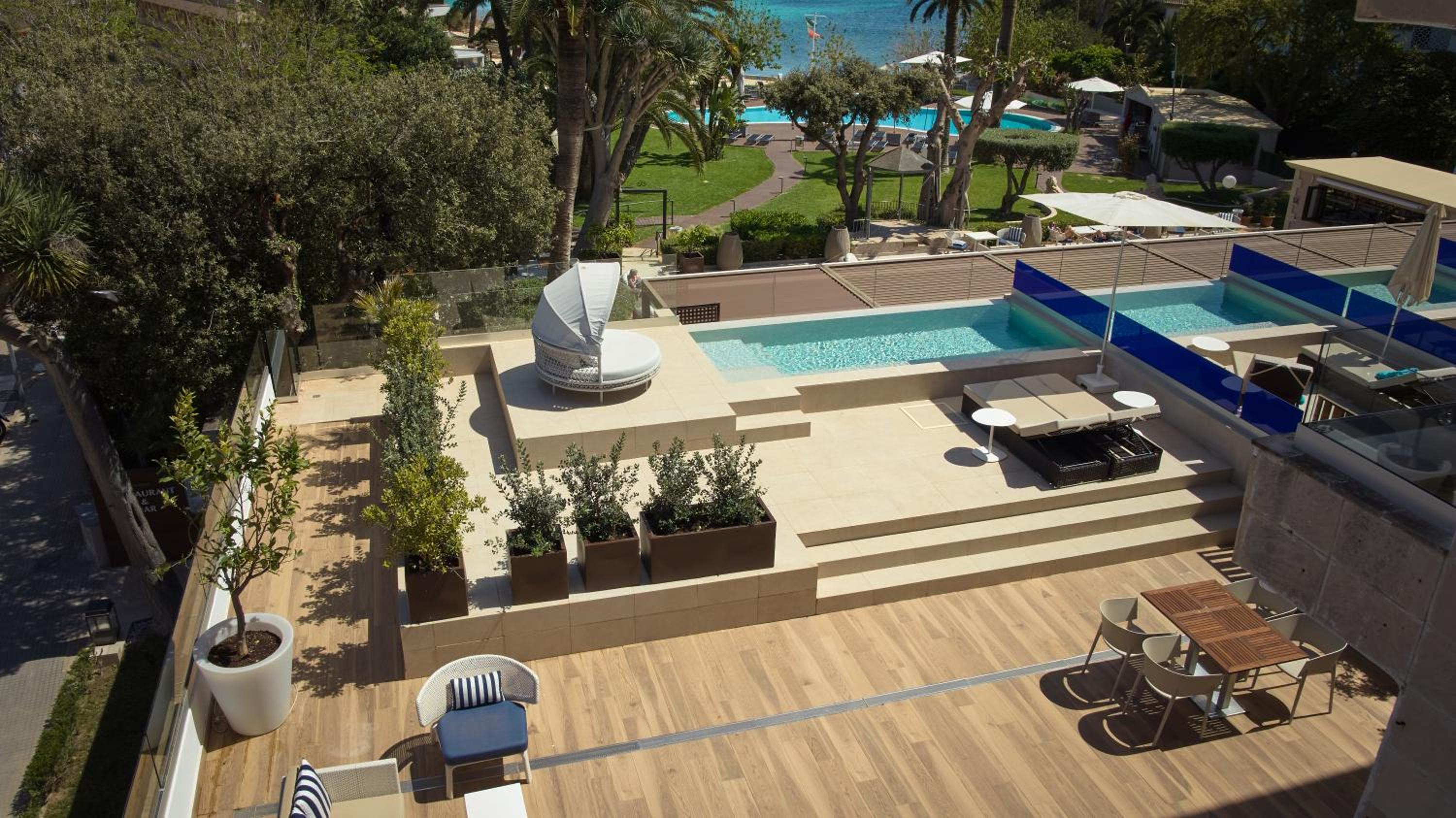 Golf Suite with Sea View and Private Pool