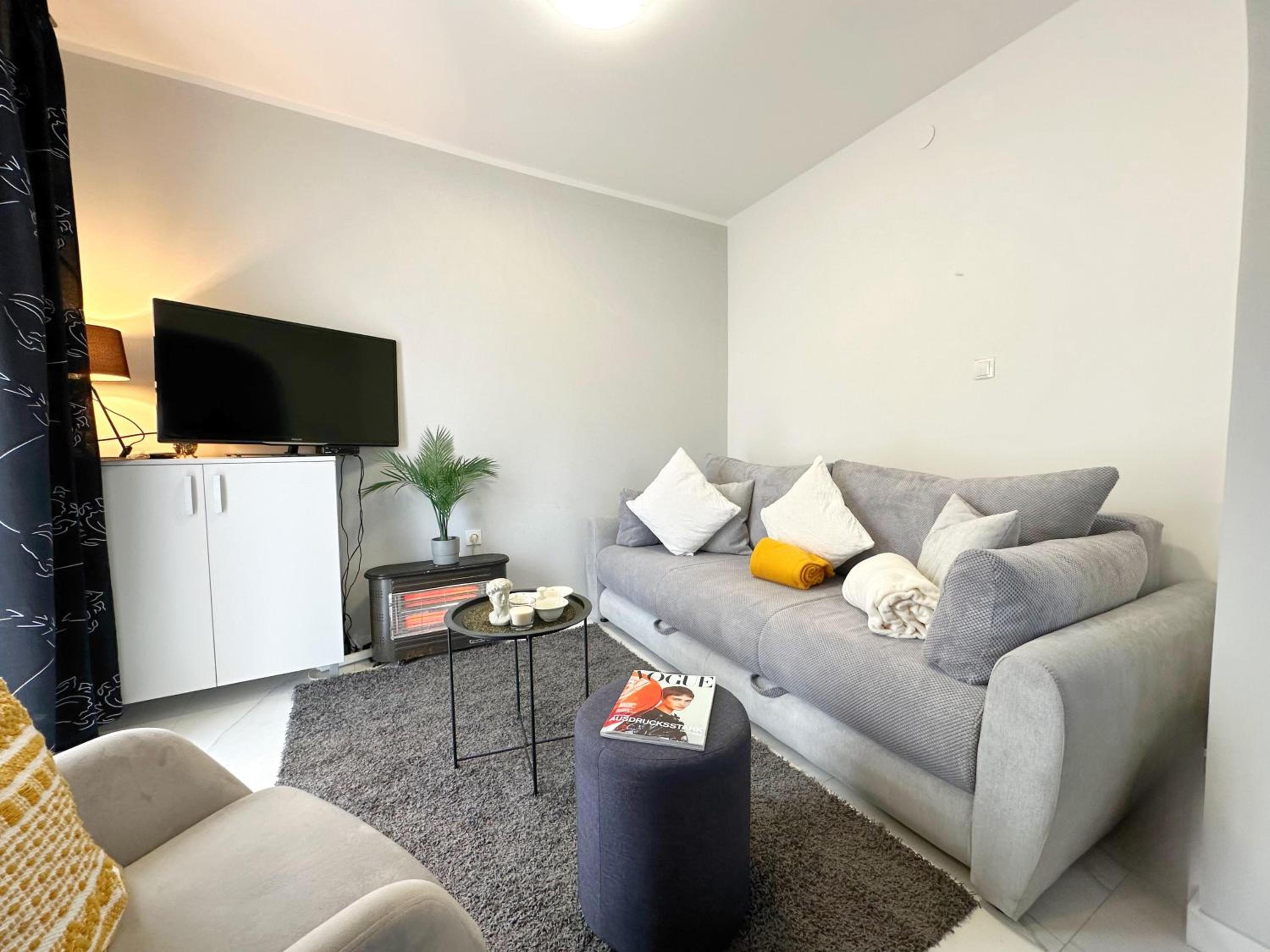 One-Bedroom House photo 2