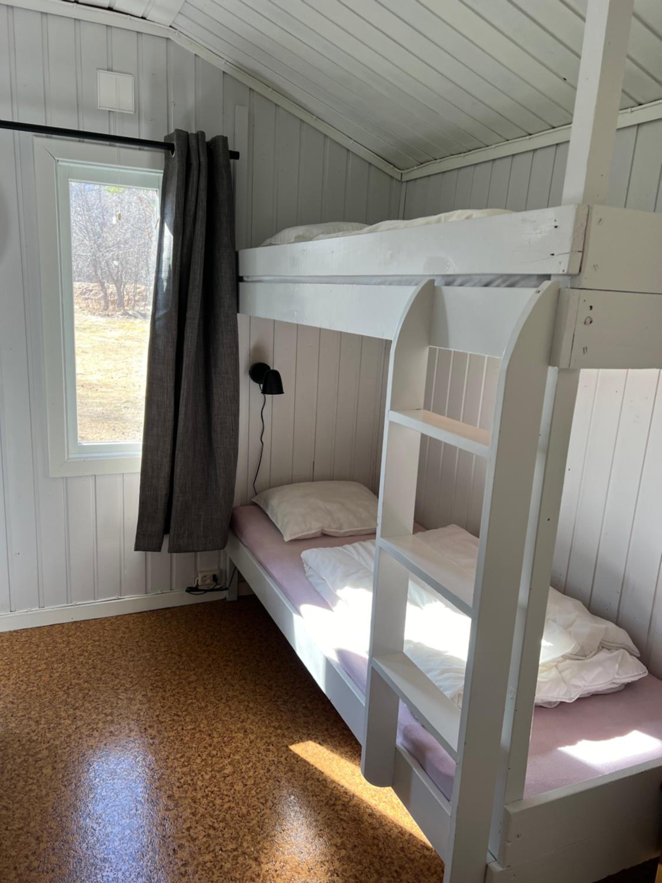 One-Bedroom Cottage - Photo 6