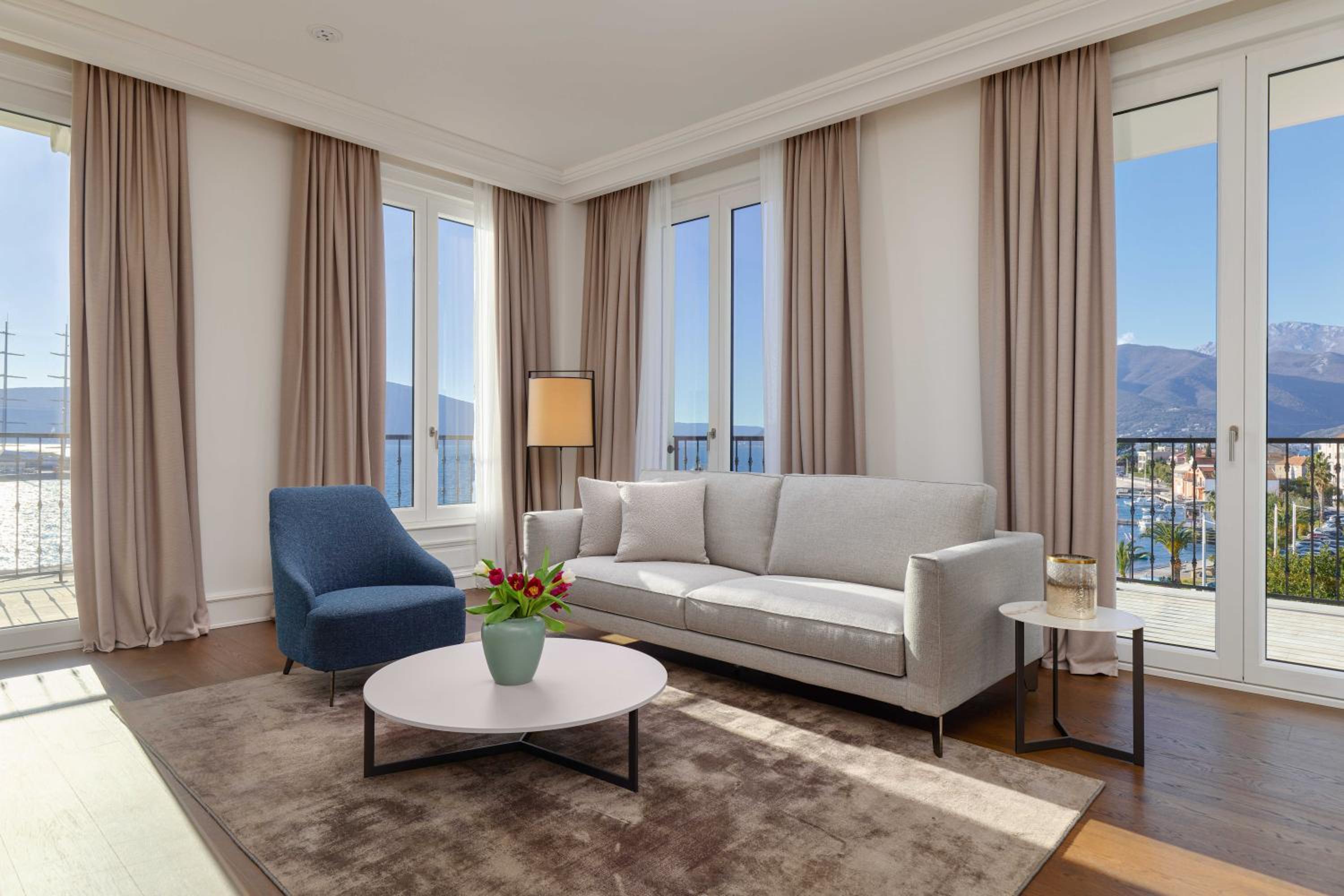 Superior Suite with Sea View