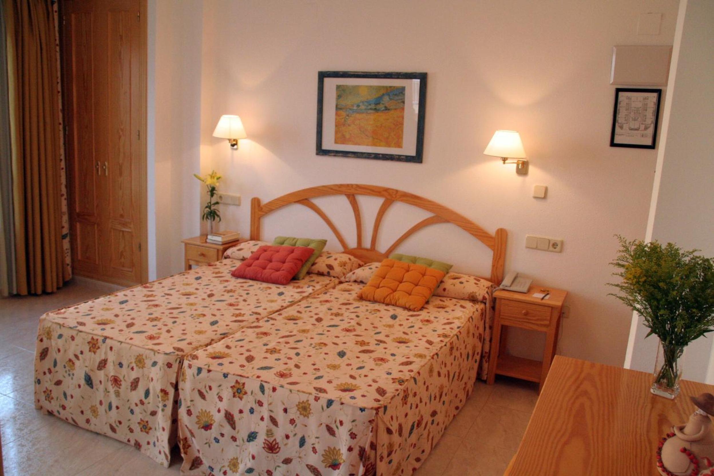 Comfort Twin Room - Photo 1