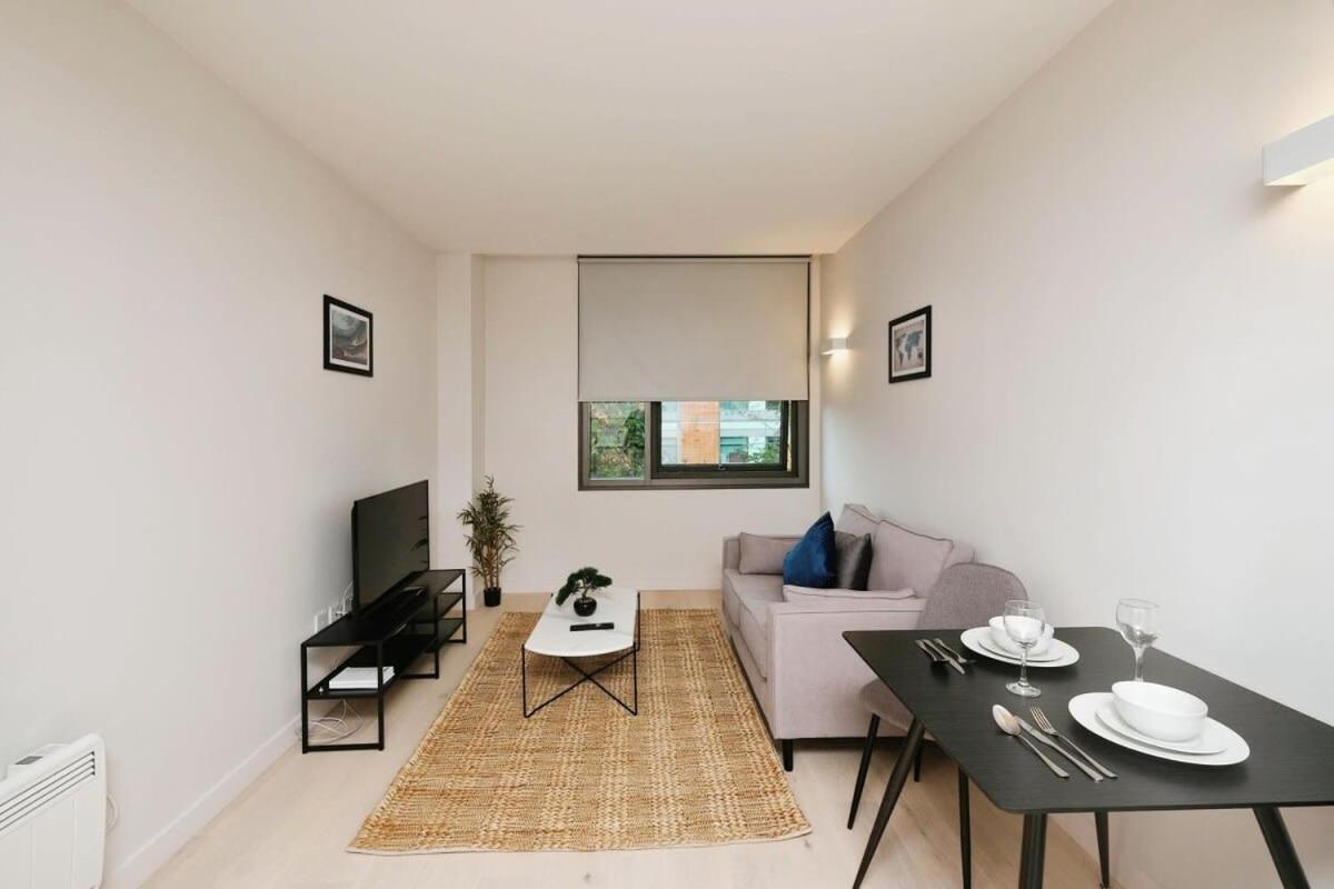 Apartment photo 3
