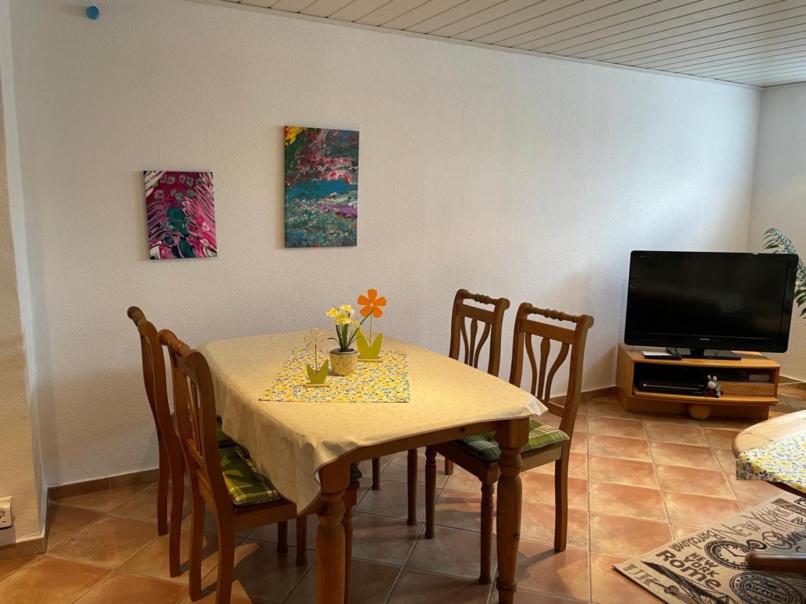 Apartment photo 3