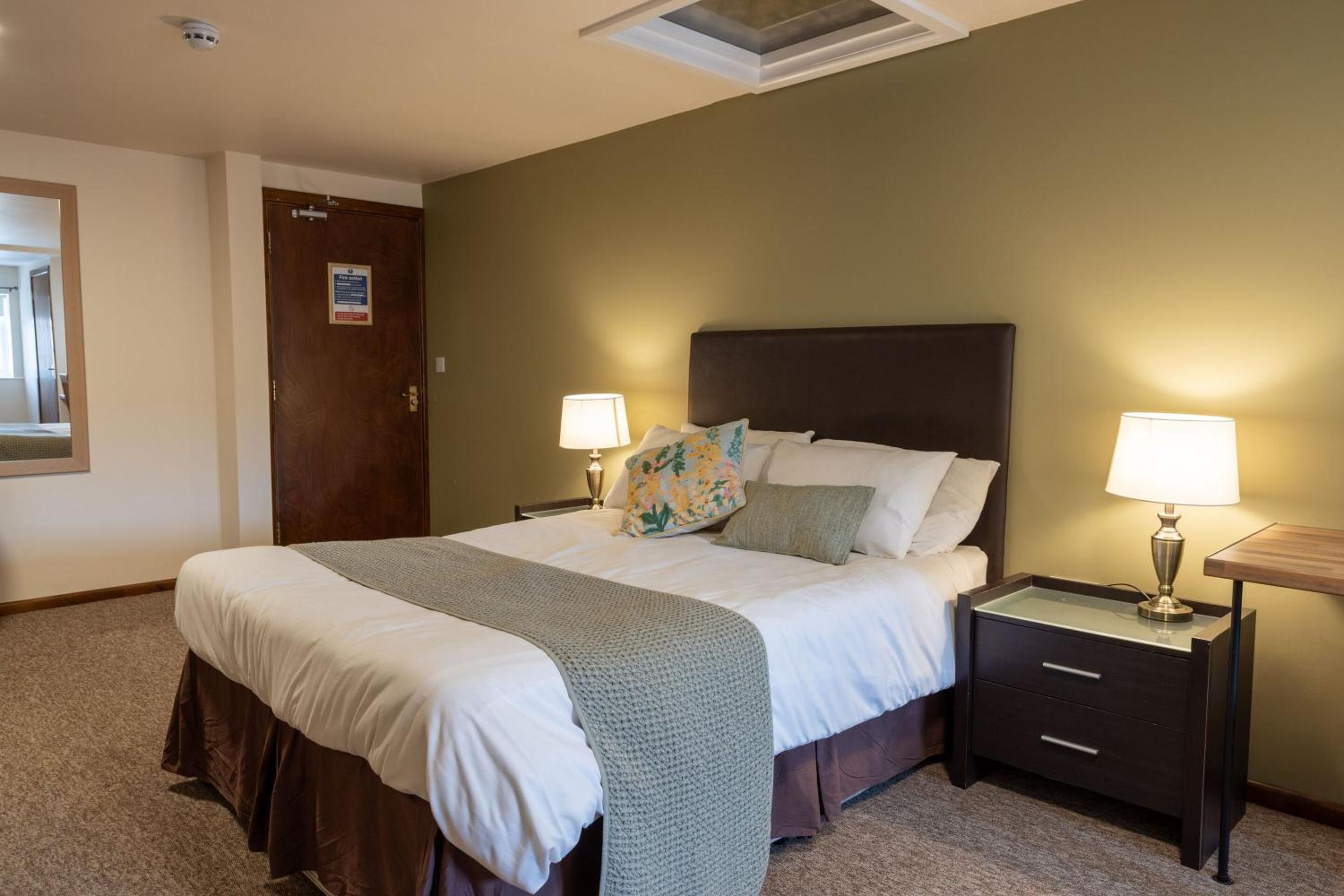 Deluxe Double Room photo 3