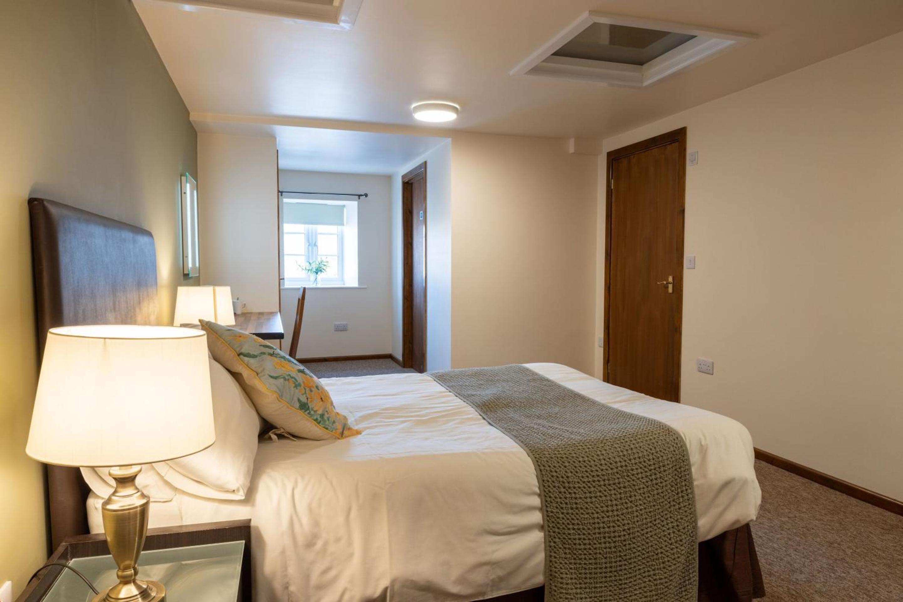Deluxe Double Room photo 2