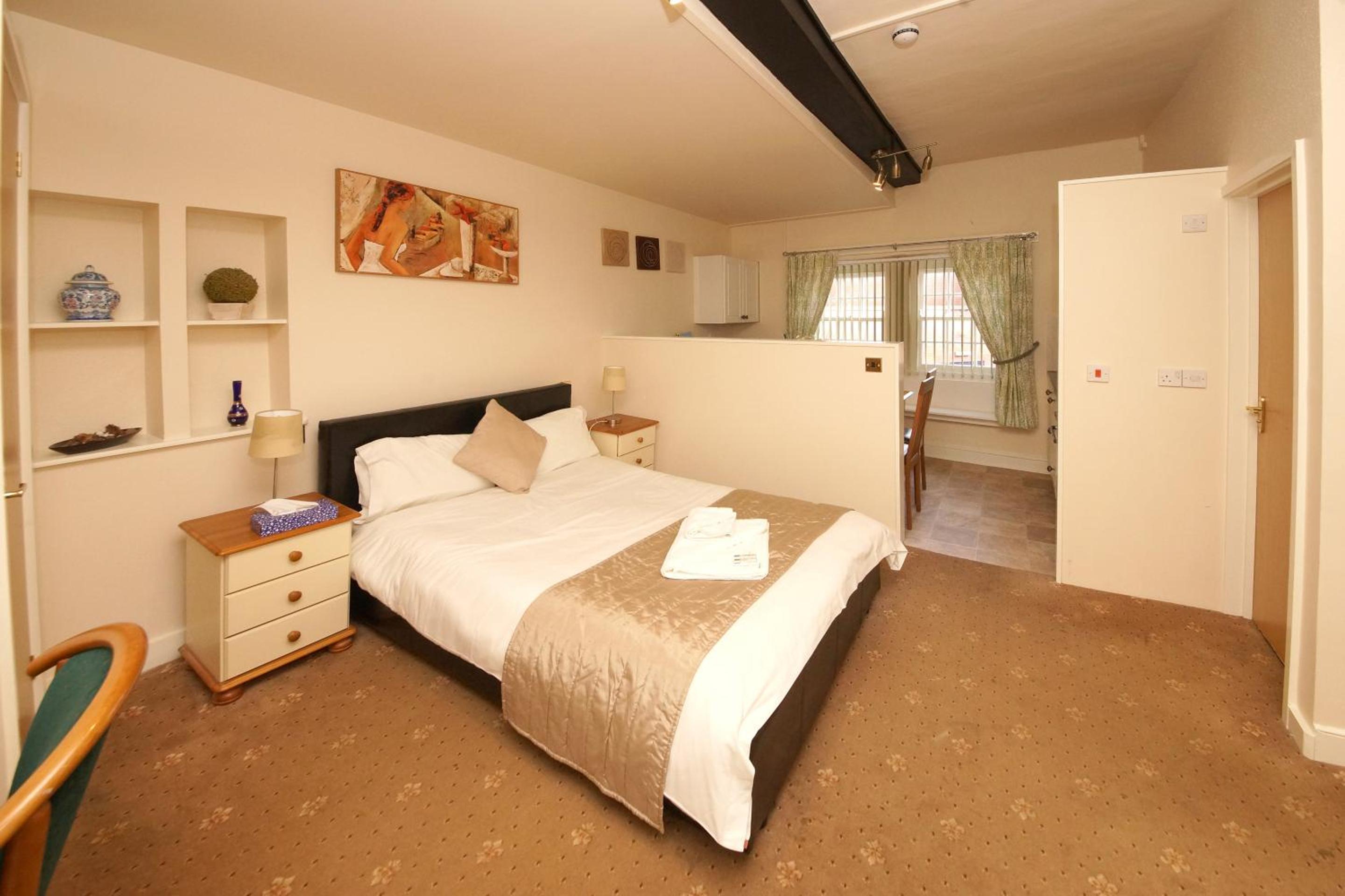 Double or Twin Room with Private Bathroom