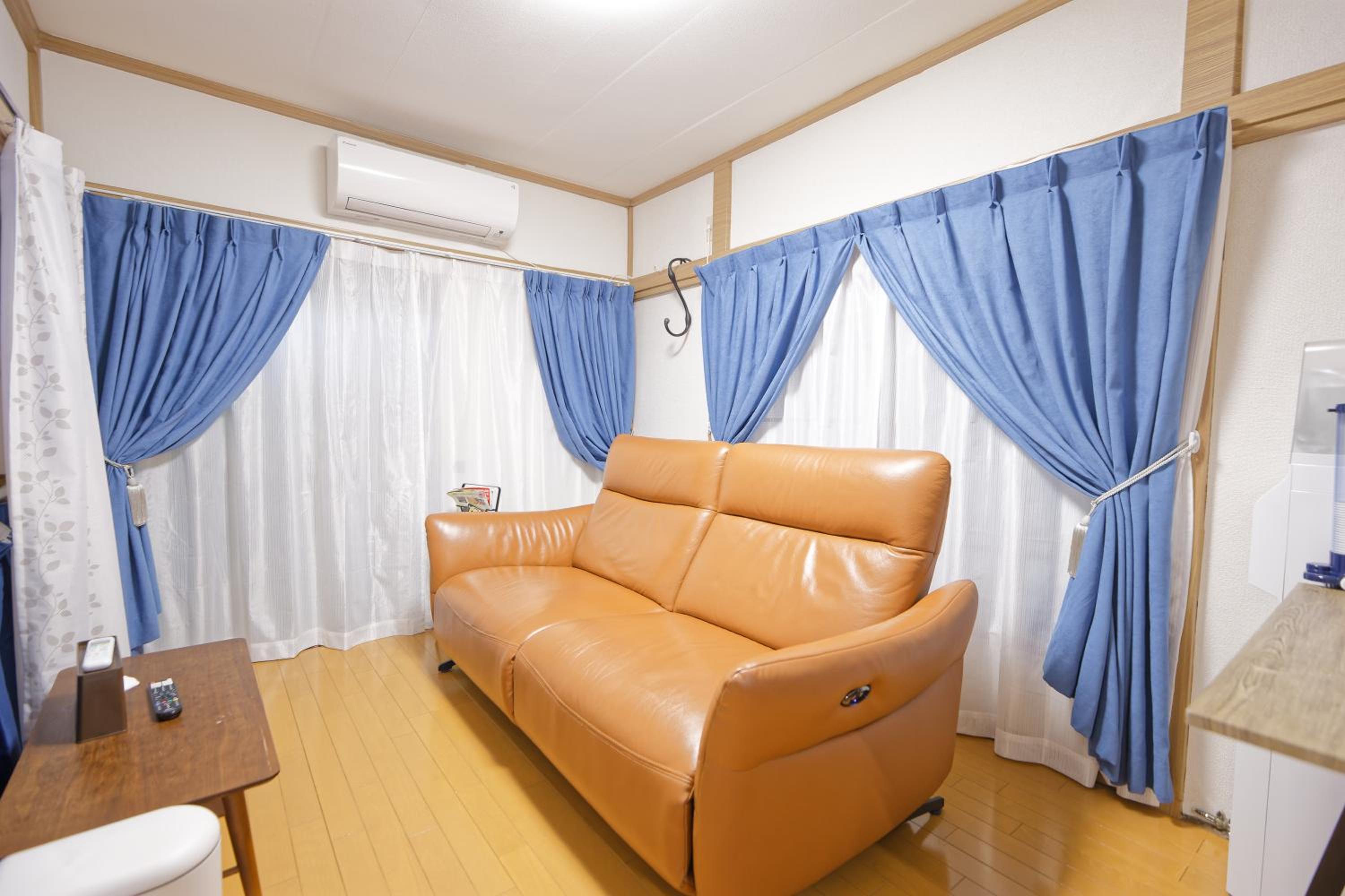 Two-Bedroom House photo 2
