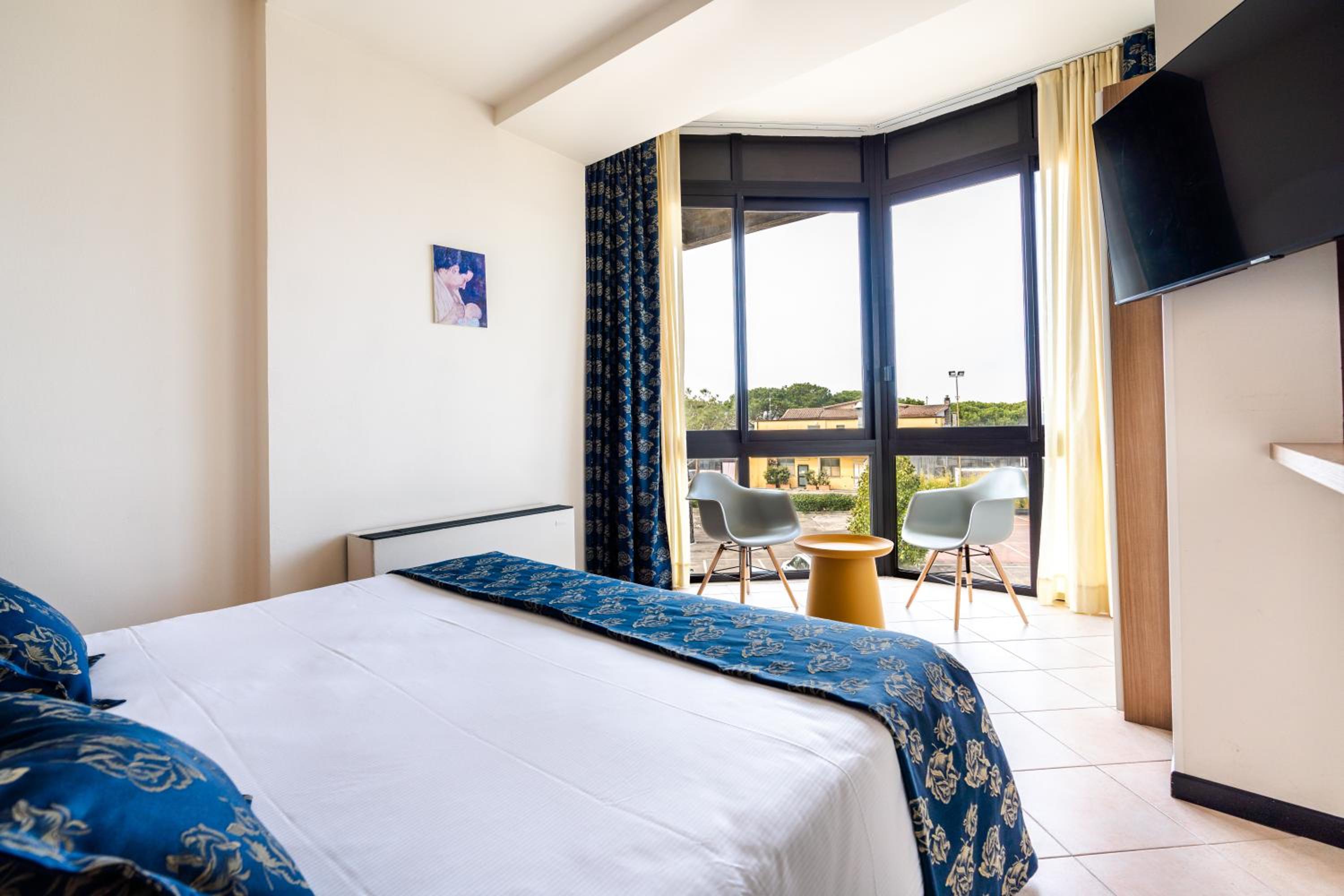 Double Room - Photo 4