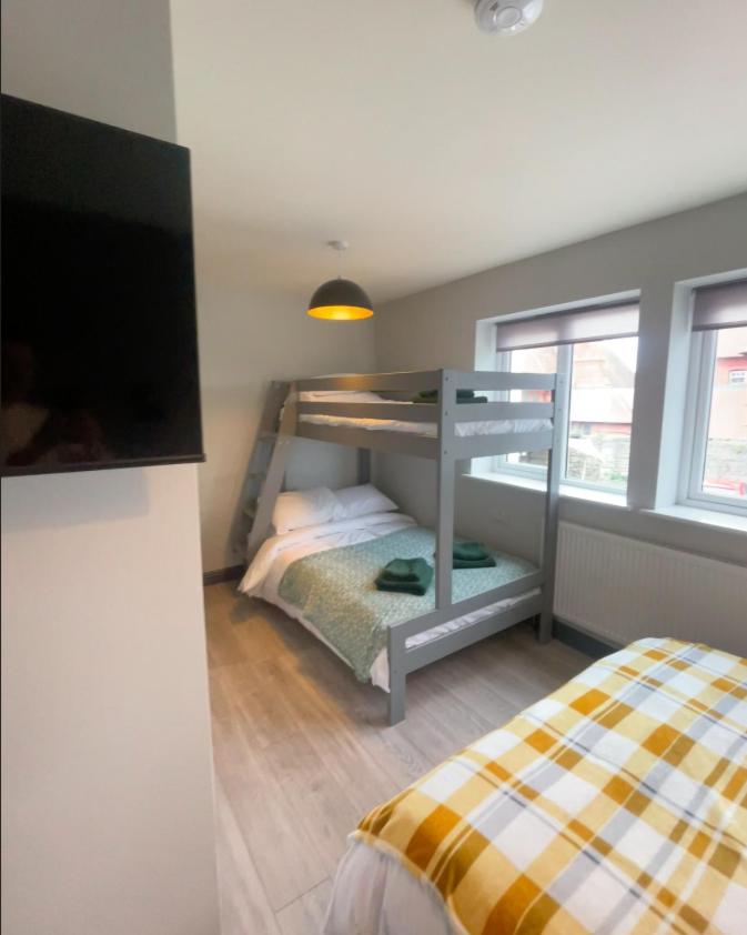 Twin Room - Photo 5