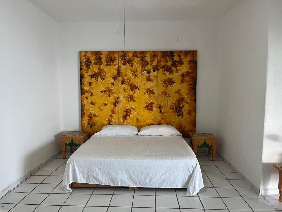 Villa photo 2
