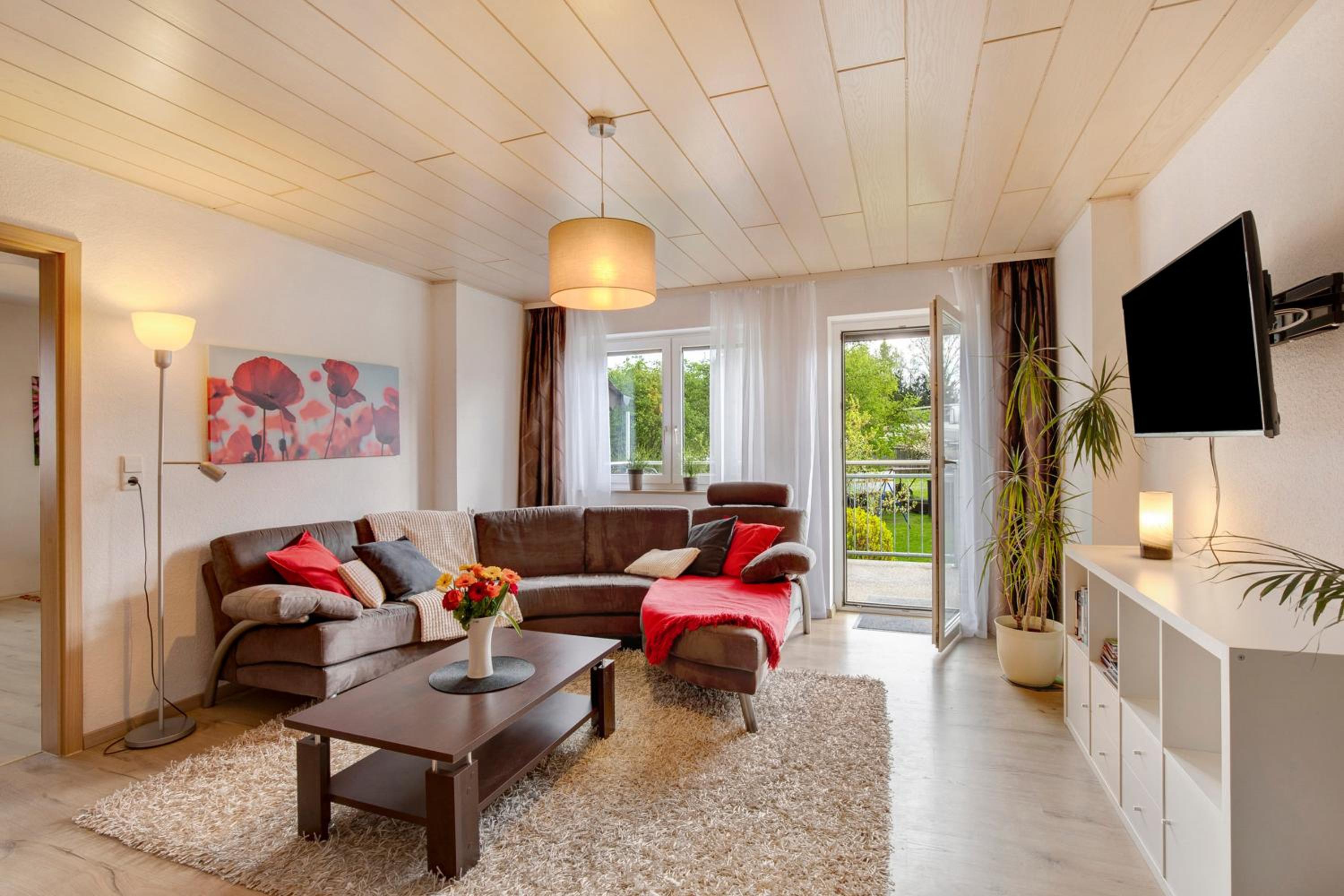 Two-Bedroom Deluxe Apartment with Garden View