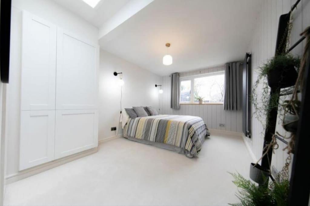 Four-Bedroom House photo 1