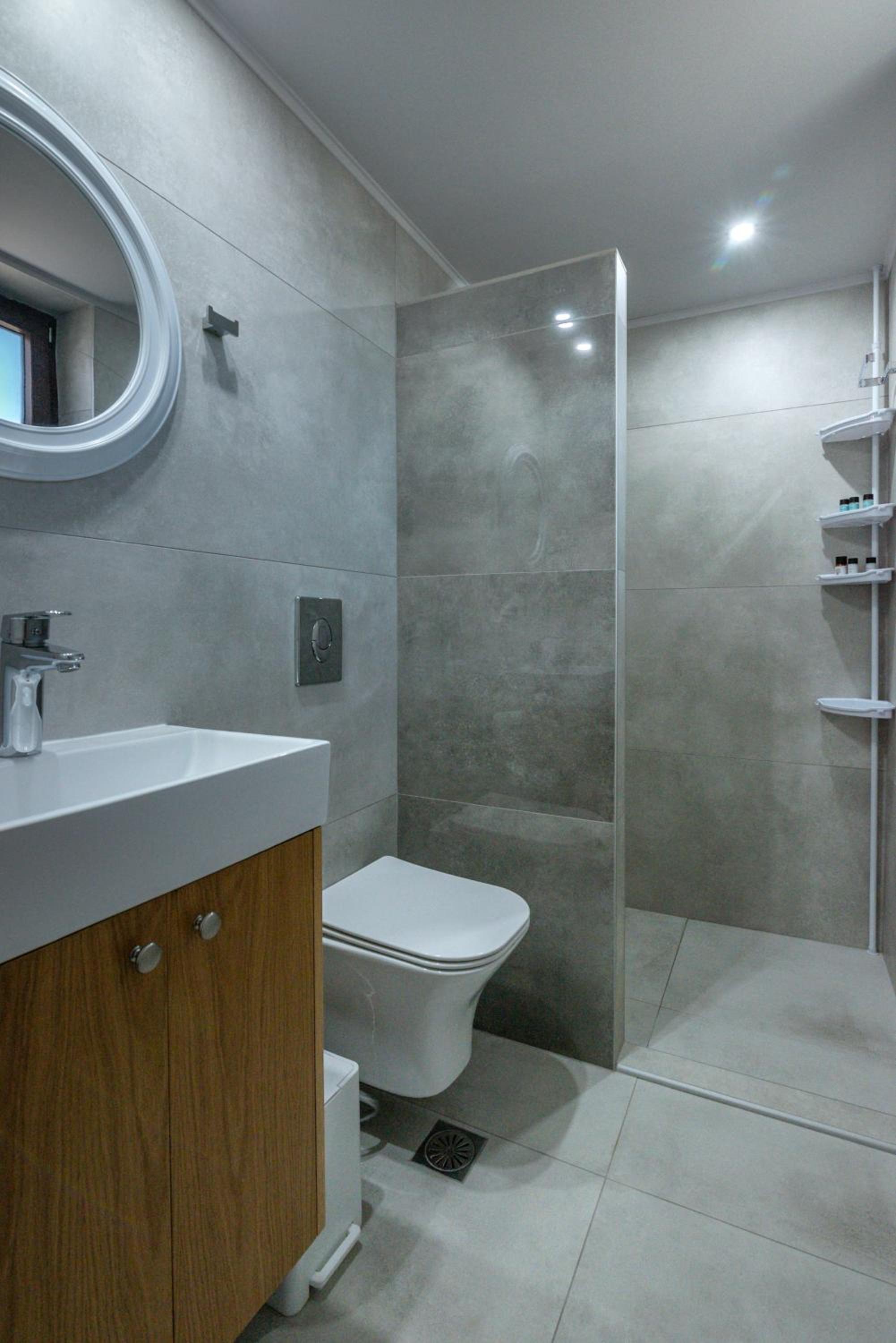Two-Bedroom House photo 3