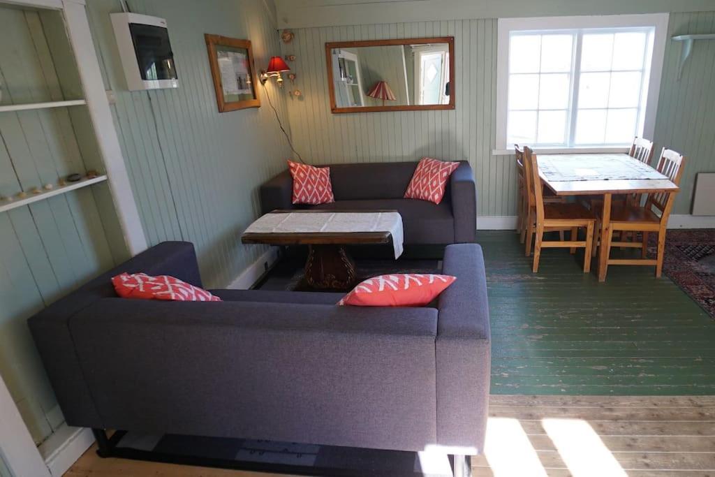 Three-Bedroom House photo 1