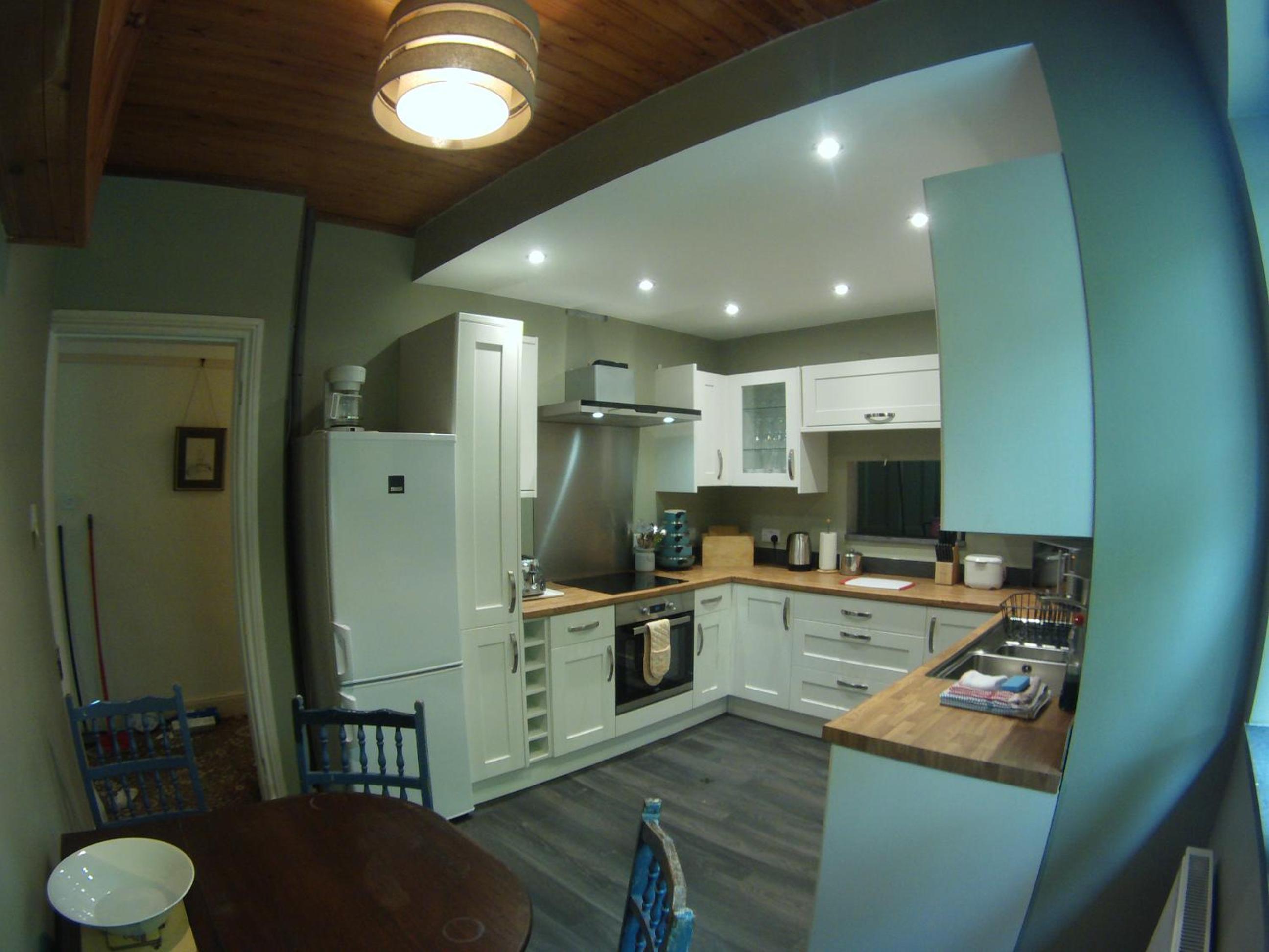 Apartment photo 3