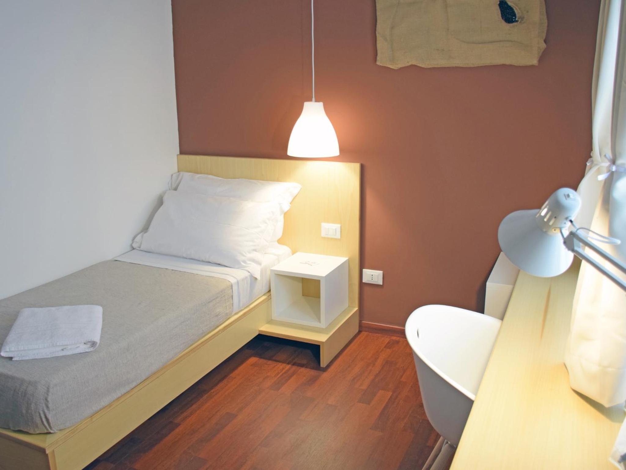 Single Room photo 2