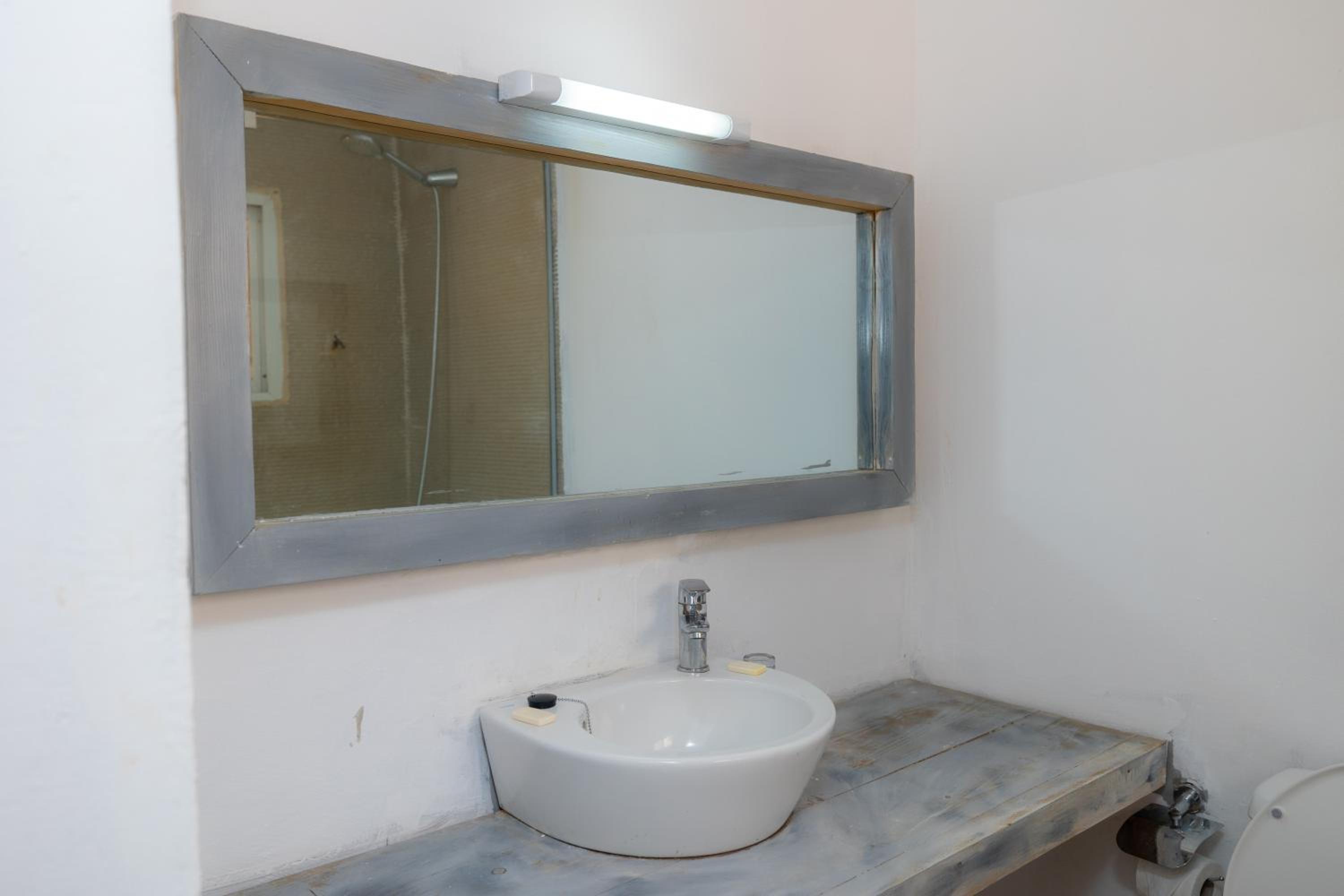 Budget Double Room photo 3