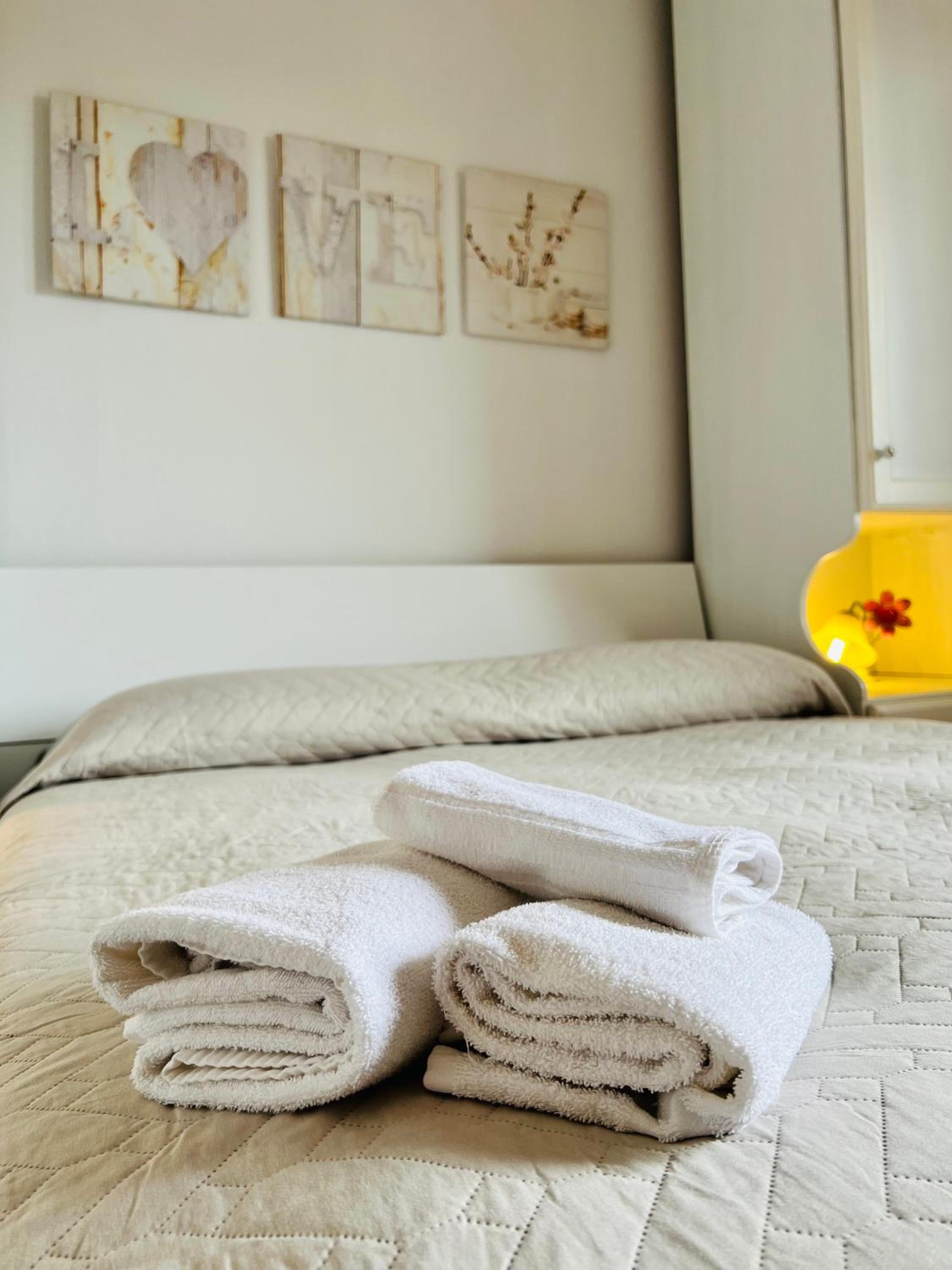 Triple Room With Private Bathroom photo 1