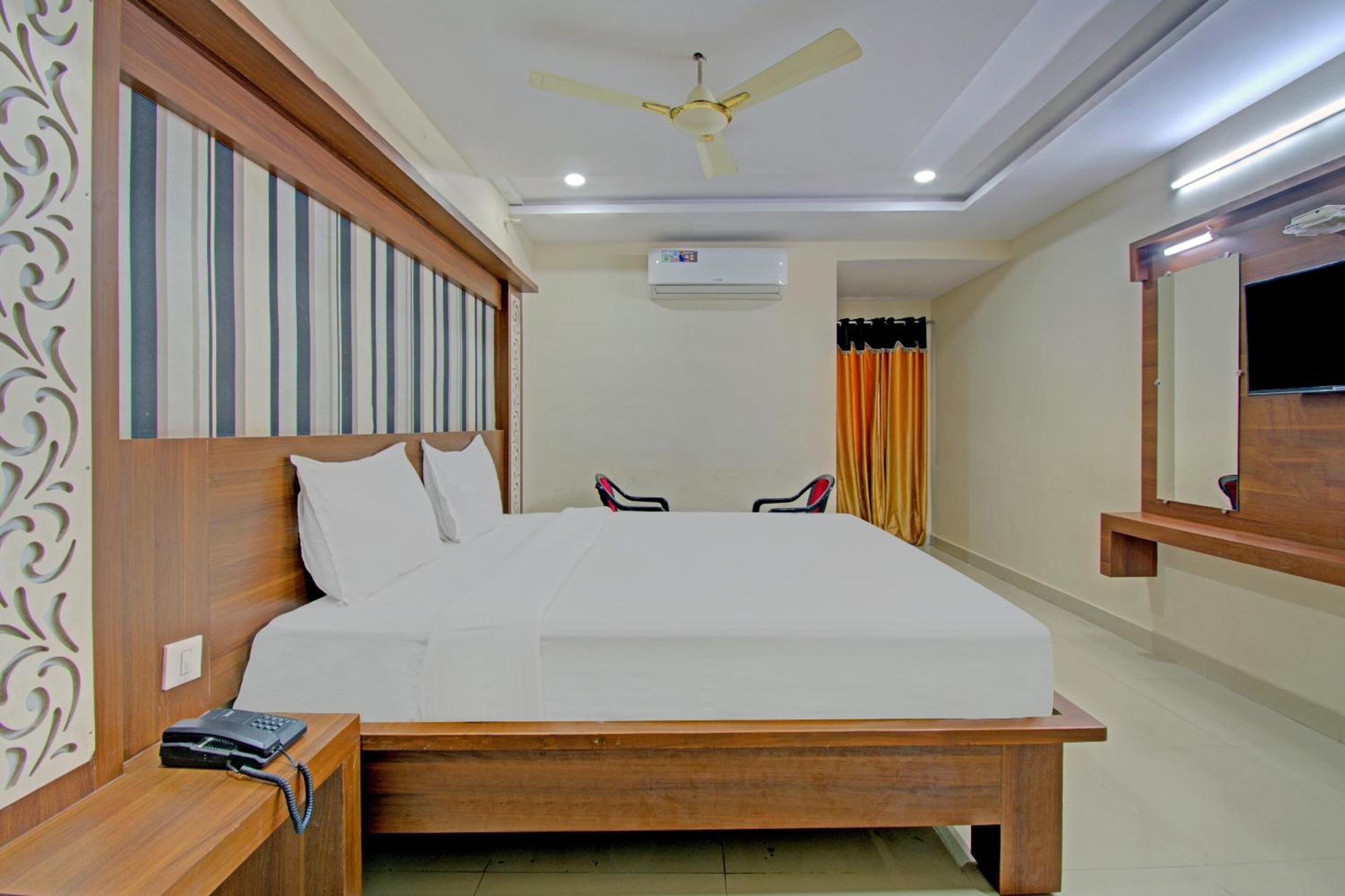 Standard Double Room photo 2