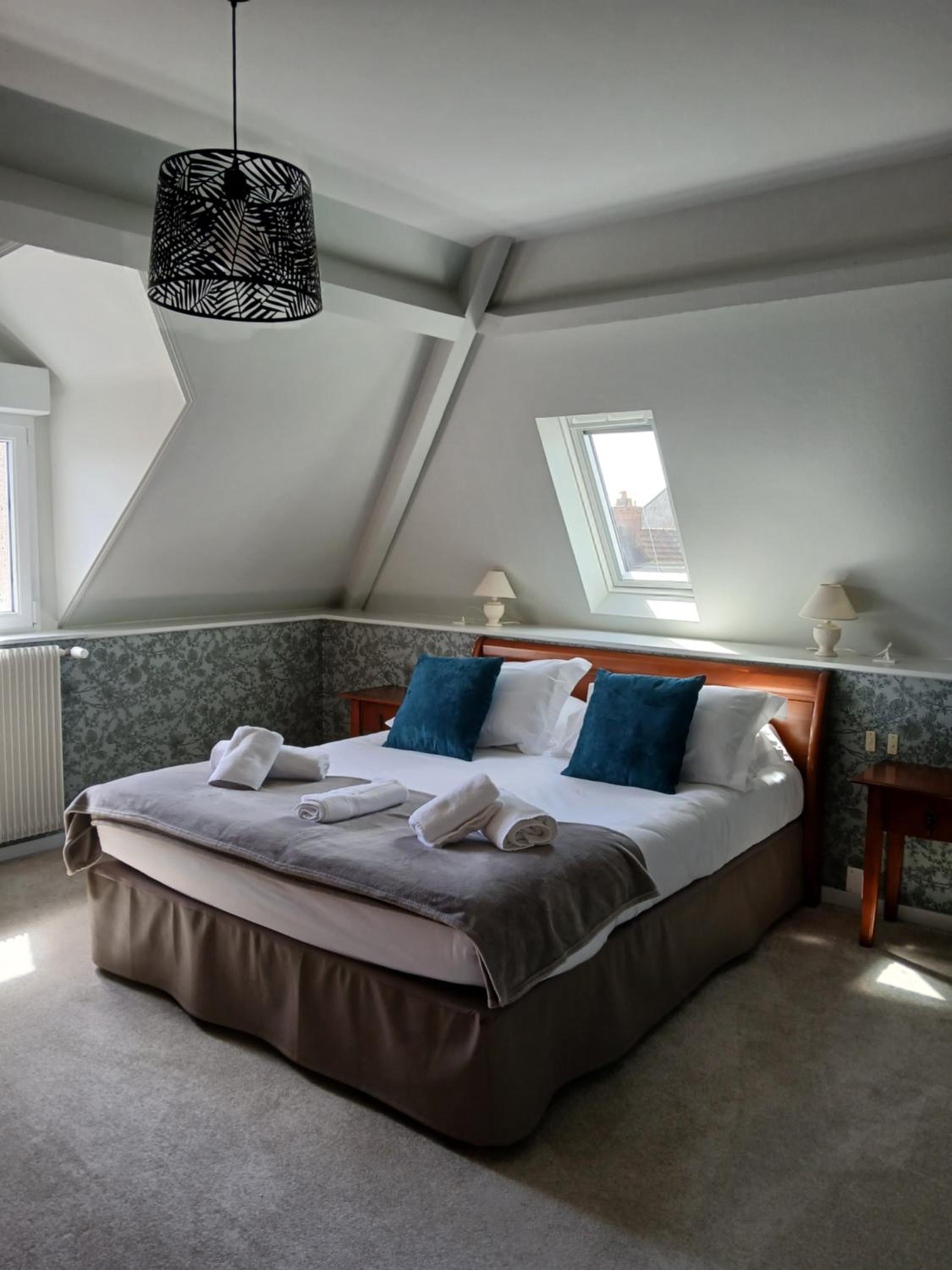 Queen Suite photo 2