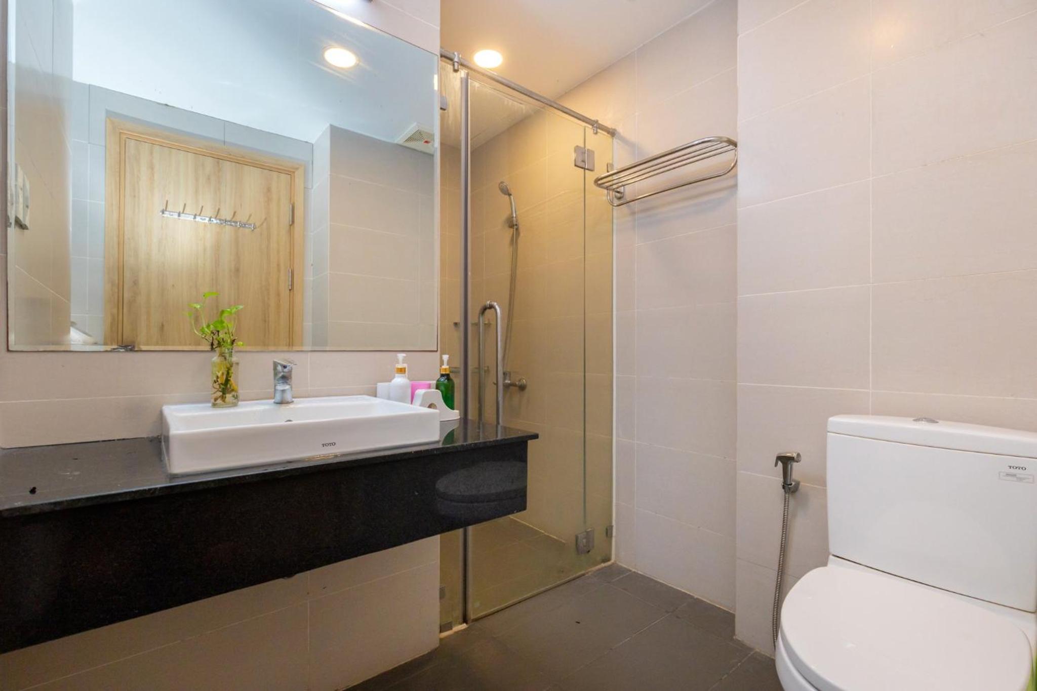 Apartment with Sea View - Photo 11