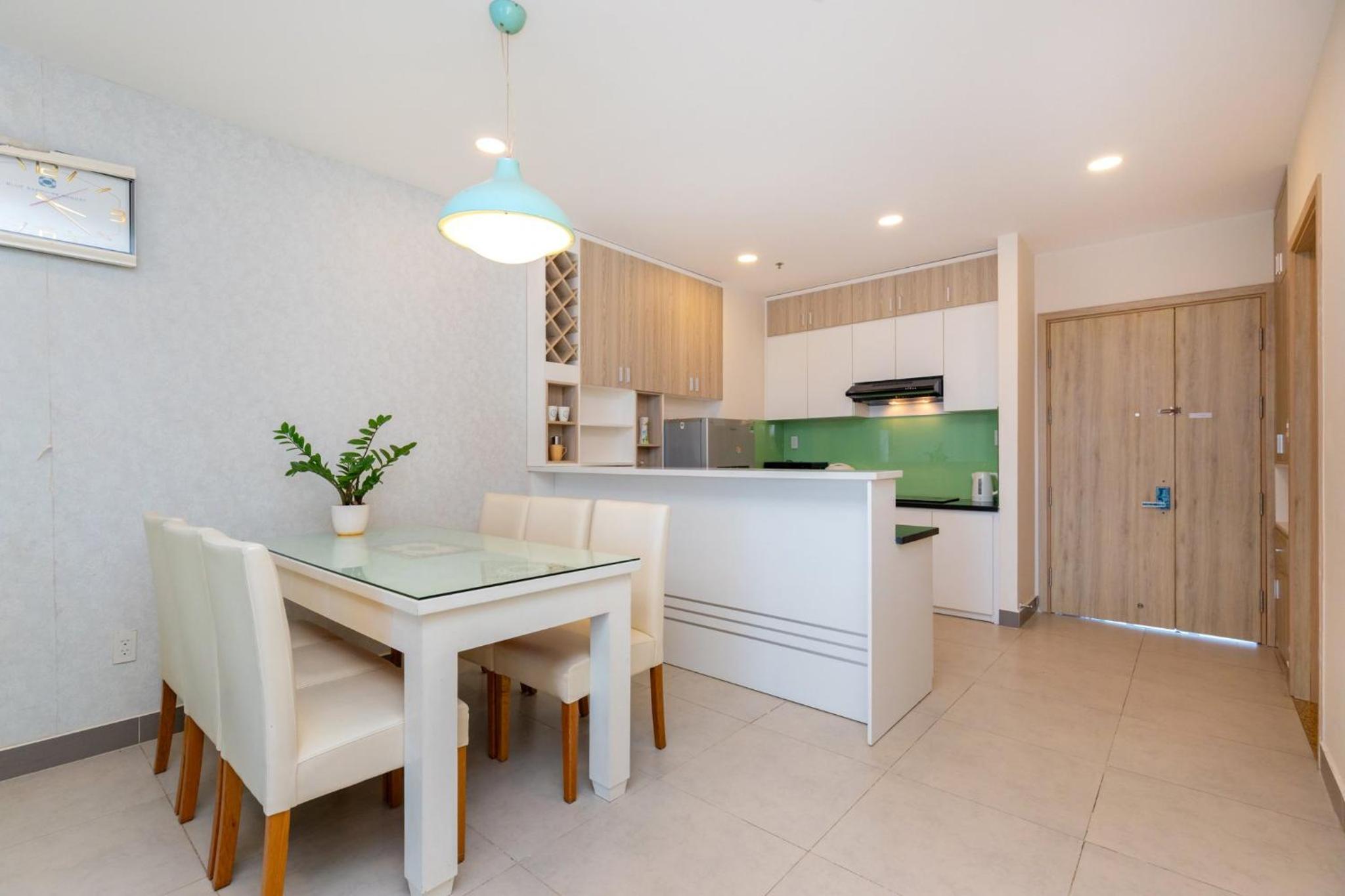 Apartment with Sea View - Photo 4