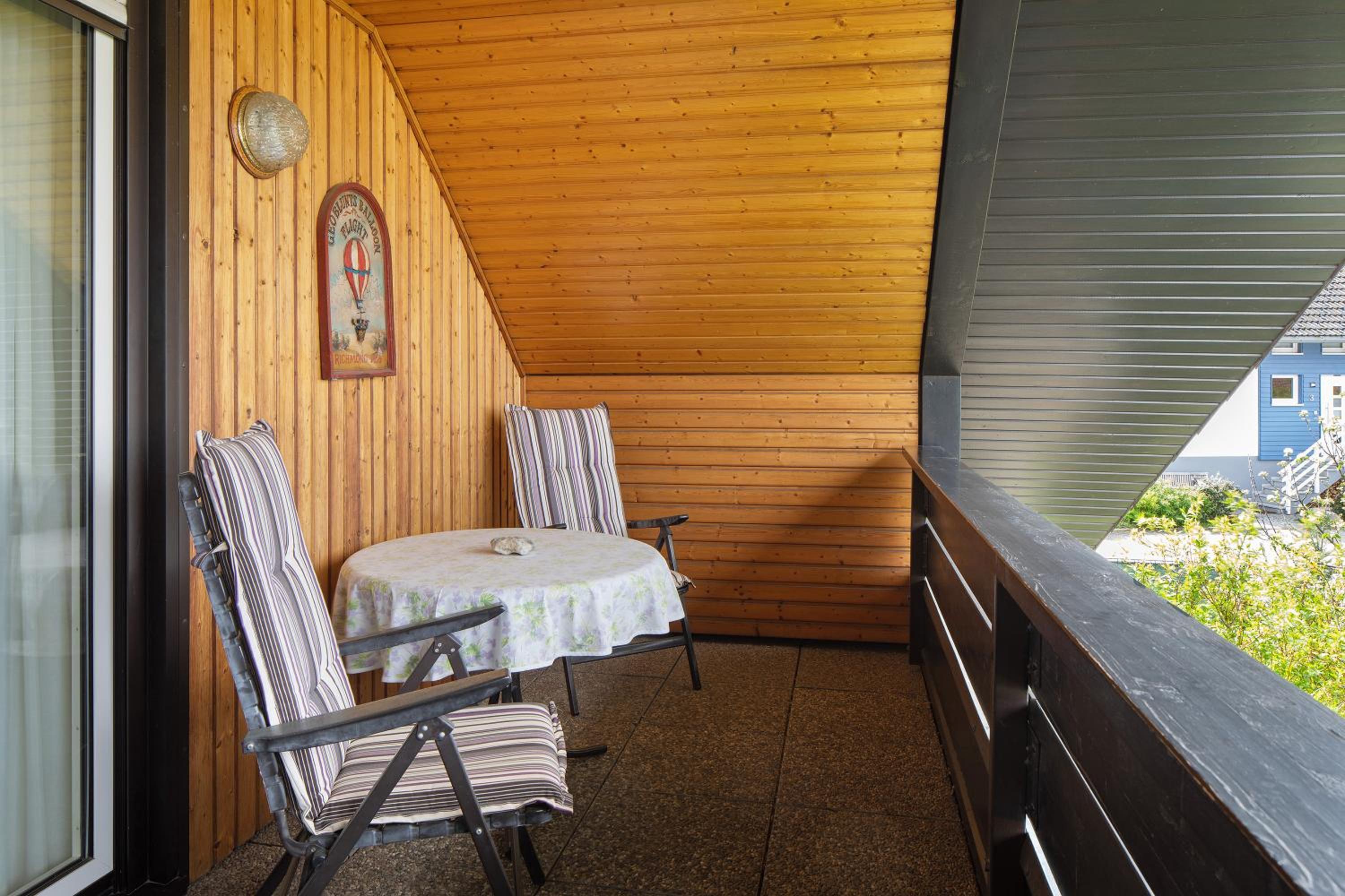 Two-Bedroom Deluxe Apartment with Garden View photo 3