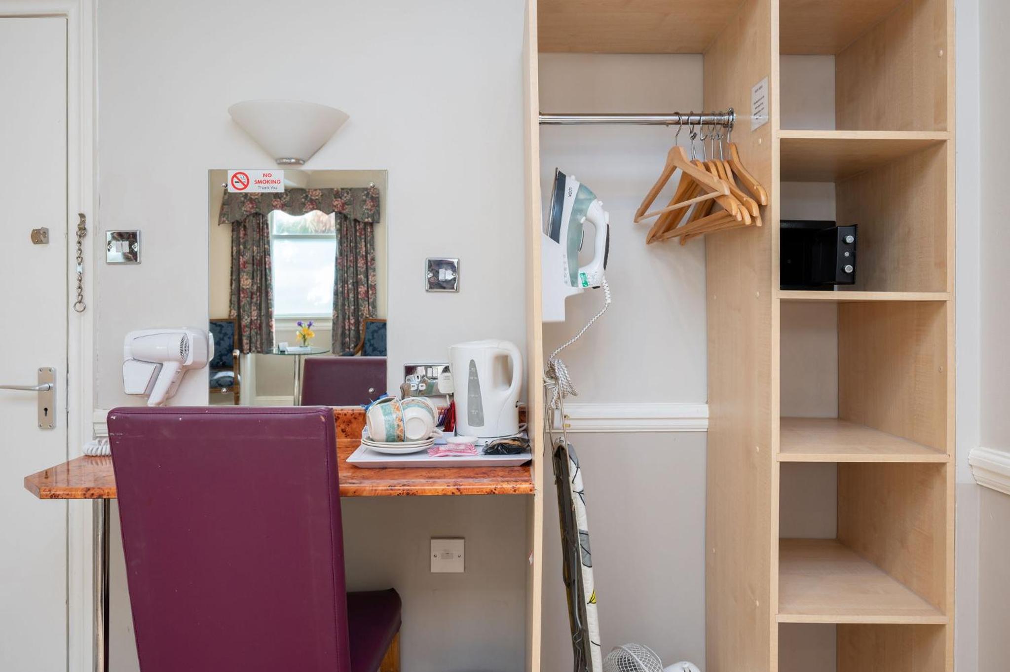 Double or Twin Room - Lower Ground Floor - Photo 4