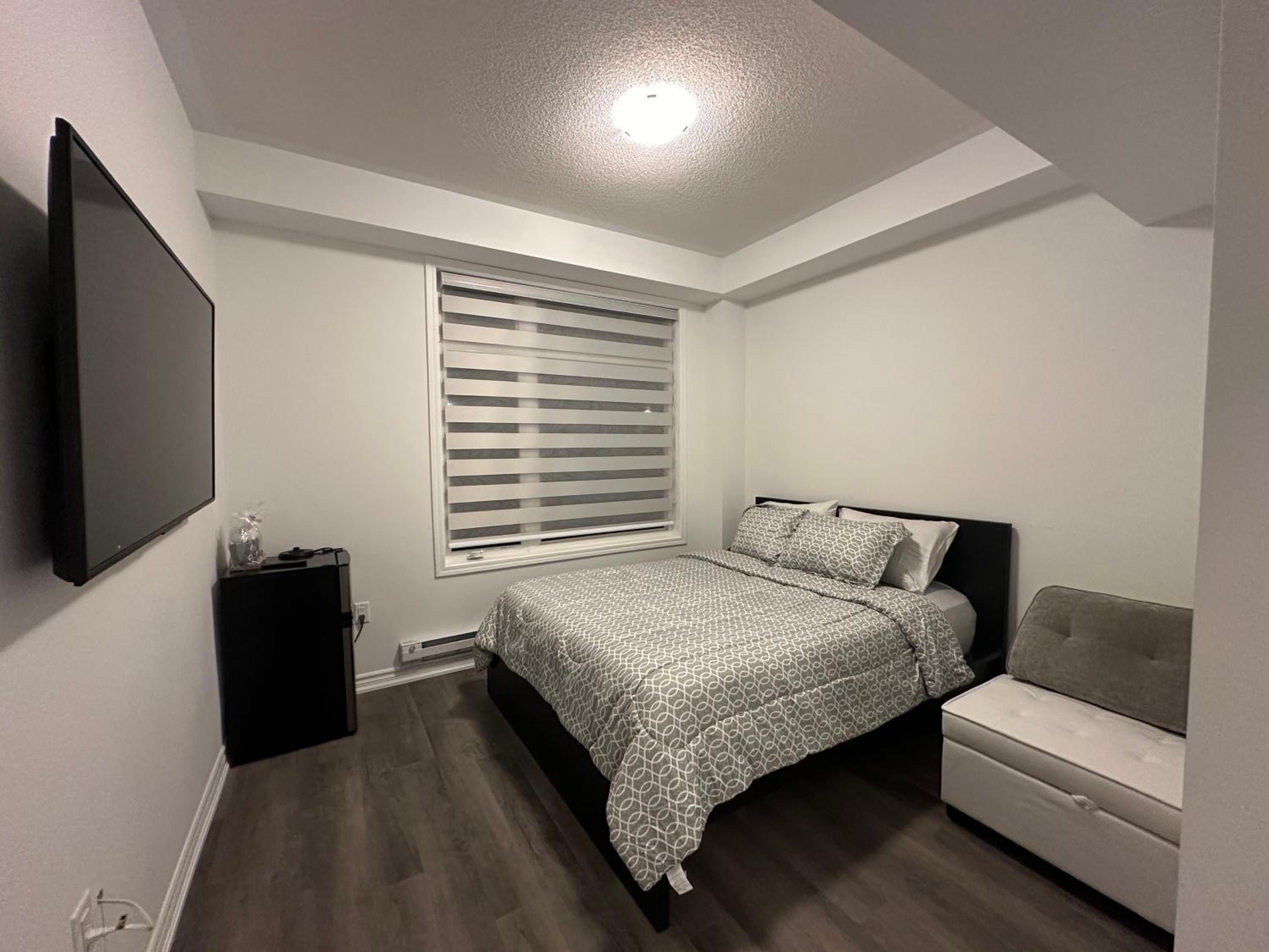 One-Bedroom Apartment photo 3