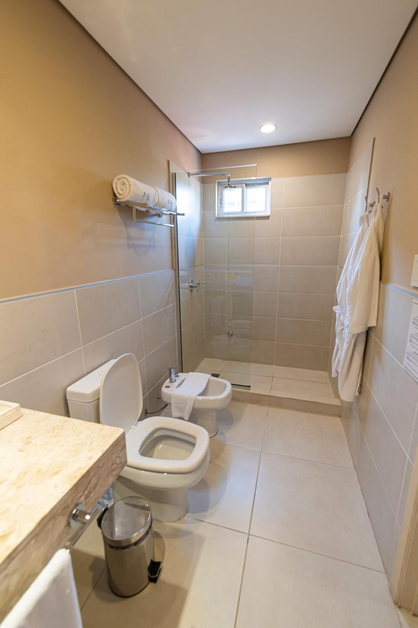 Double or Twin Room photo 3