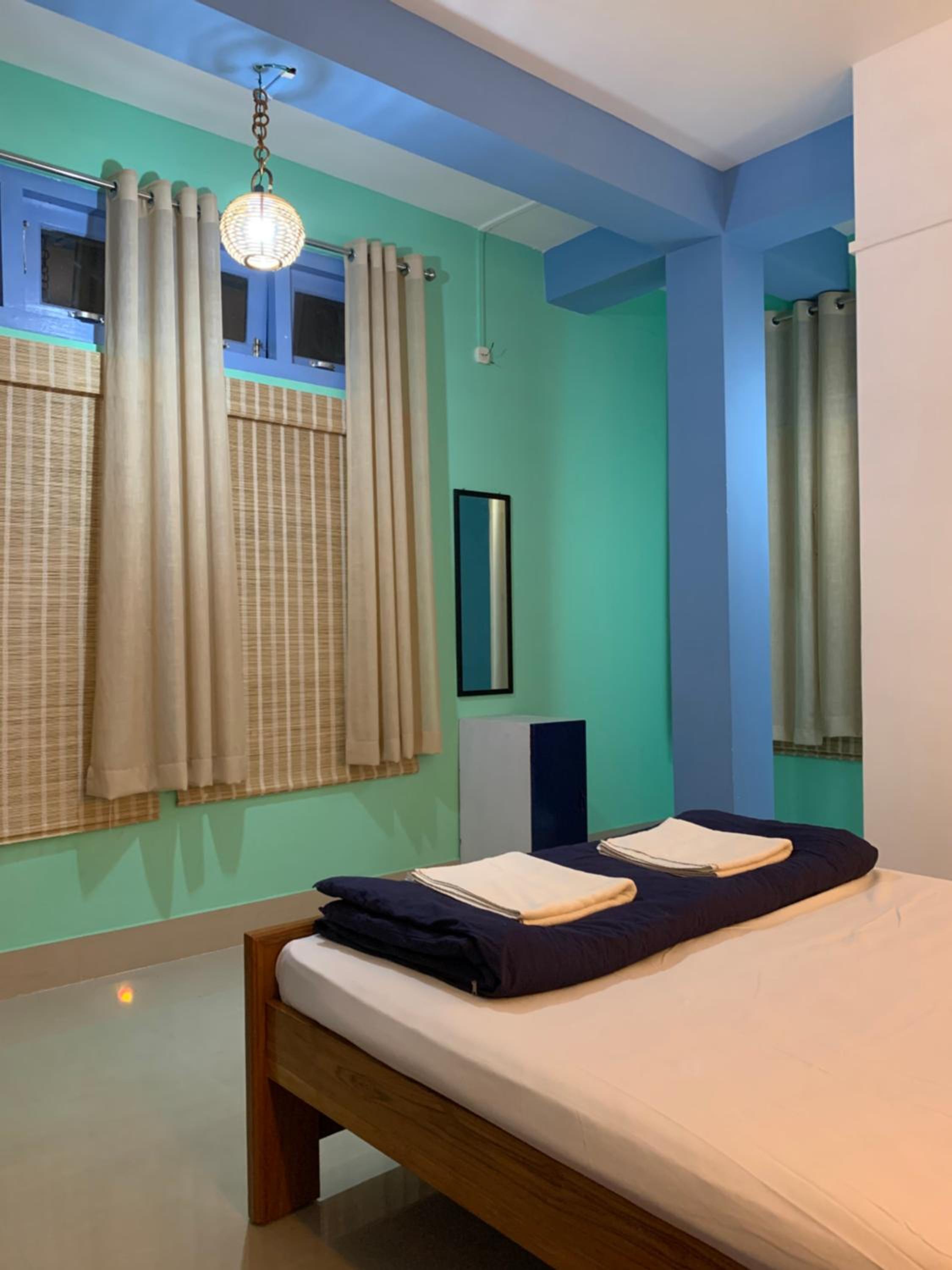 Budget Double Room photo 3