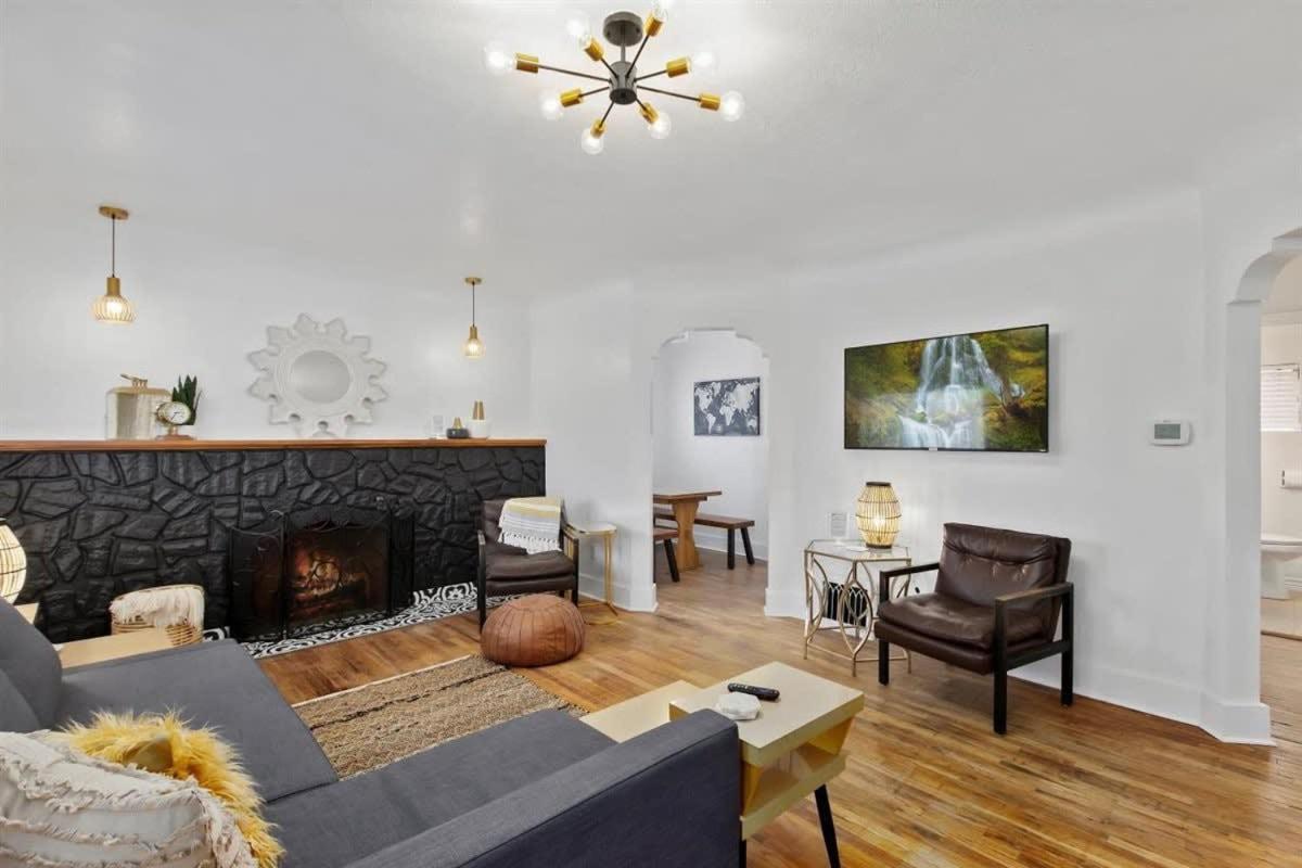Bungalow photo 1