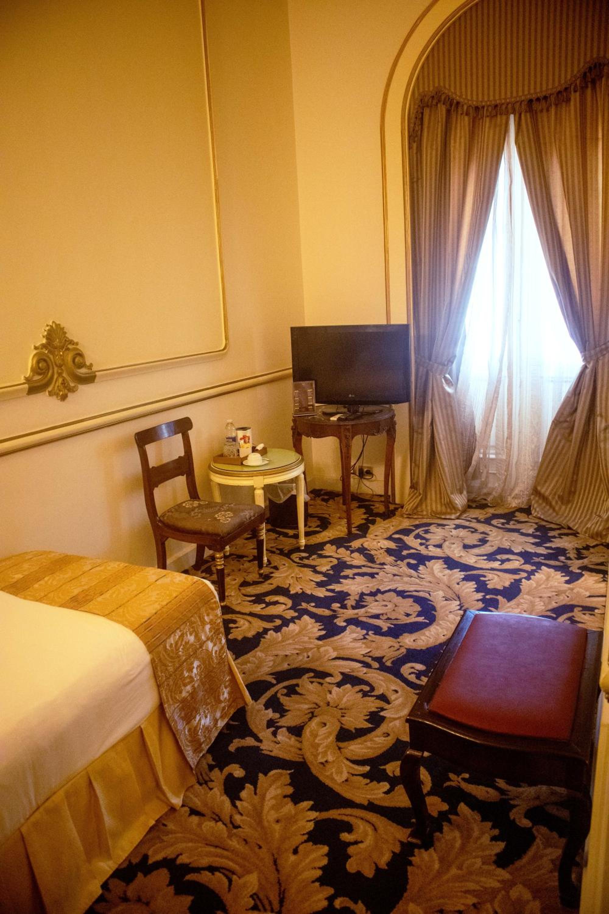 Standard Single Room - Photo 3