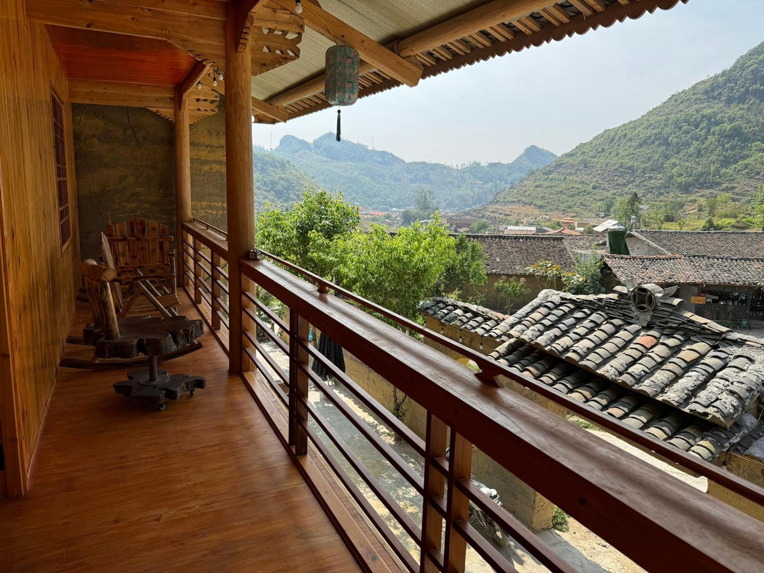King Room with Mountain View photo 3