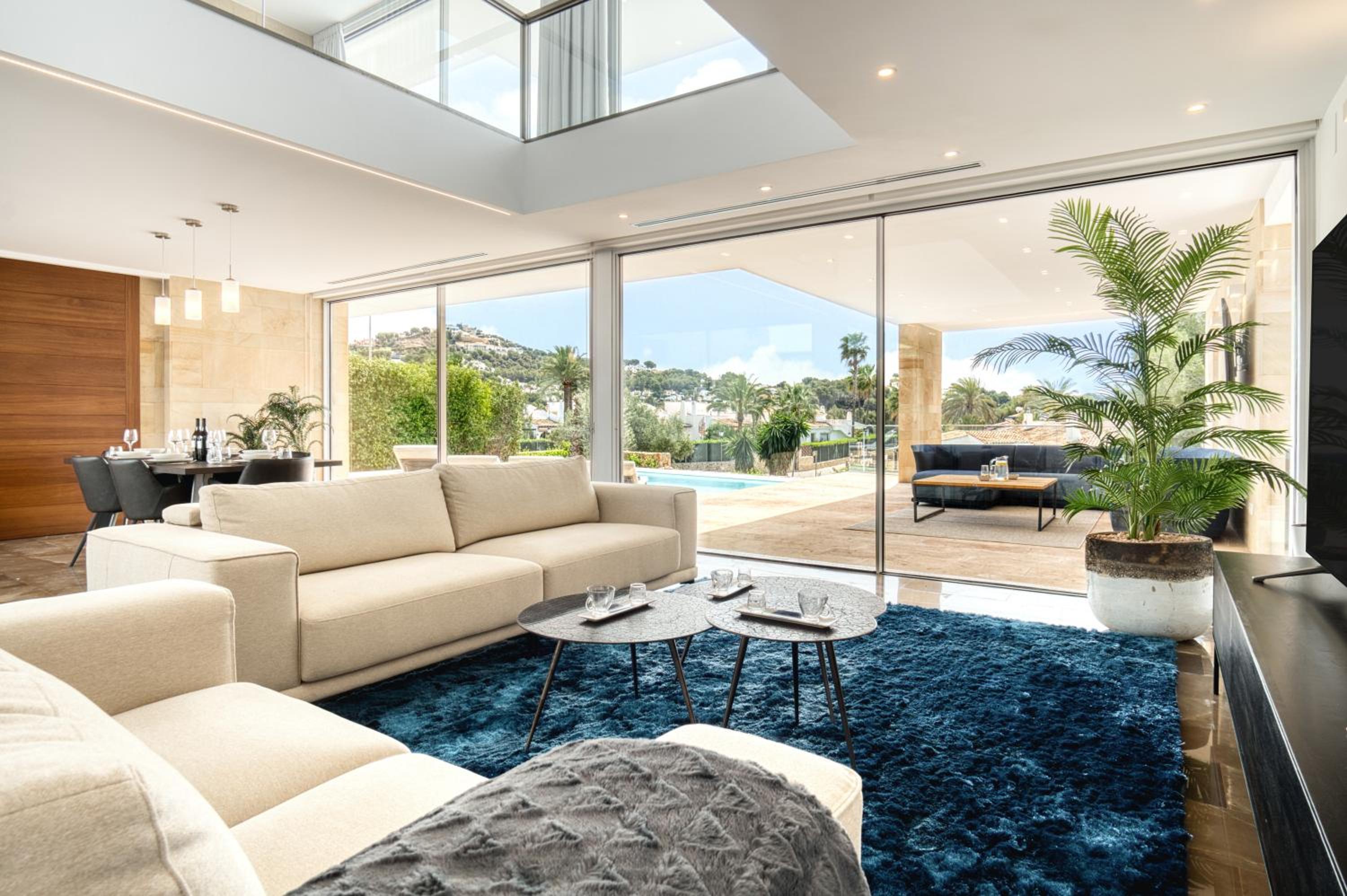 Villa con vistas al jardín