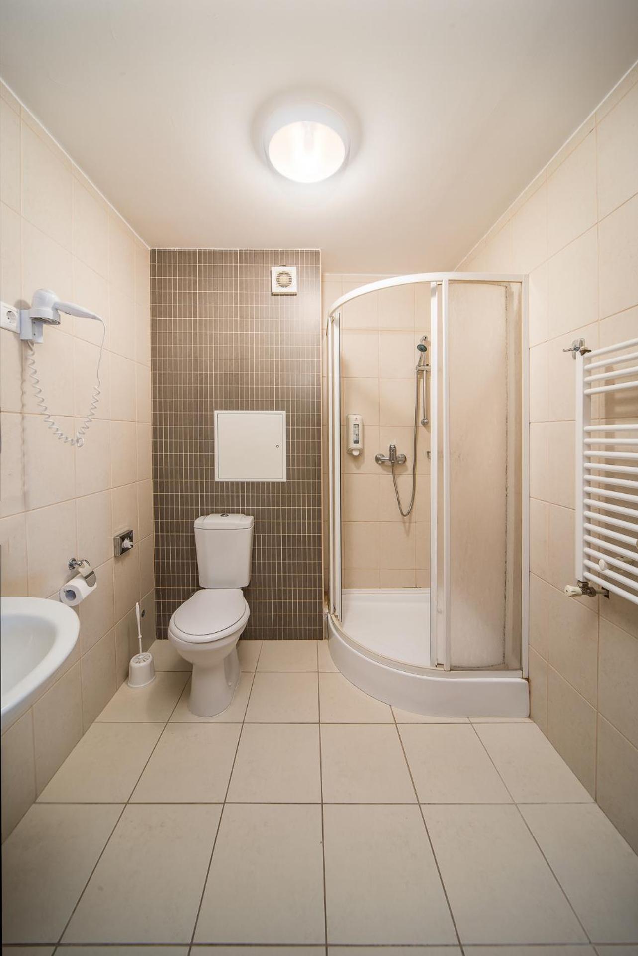 Superior King or Twin Room - Photo 6