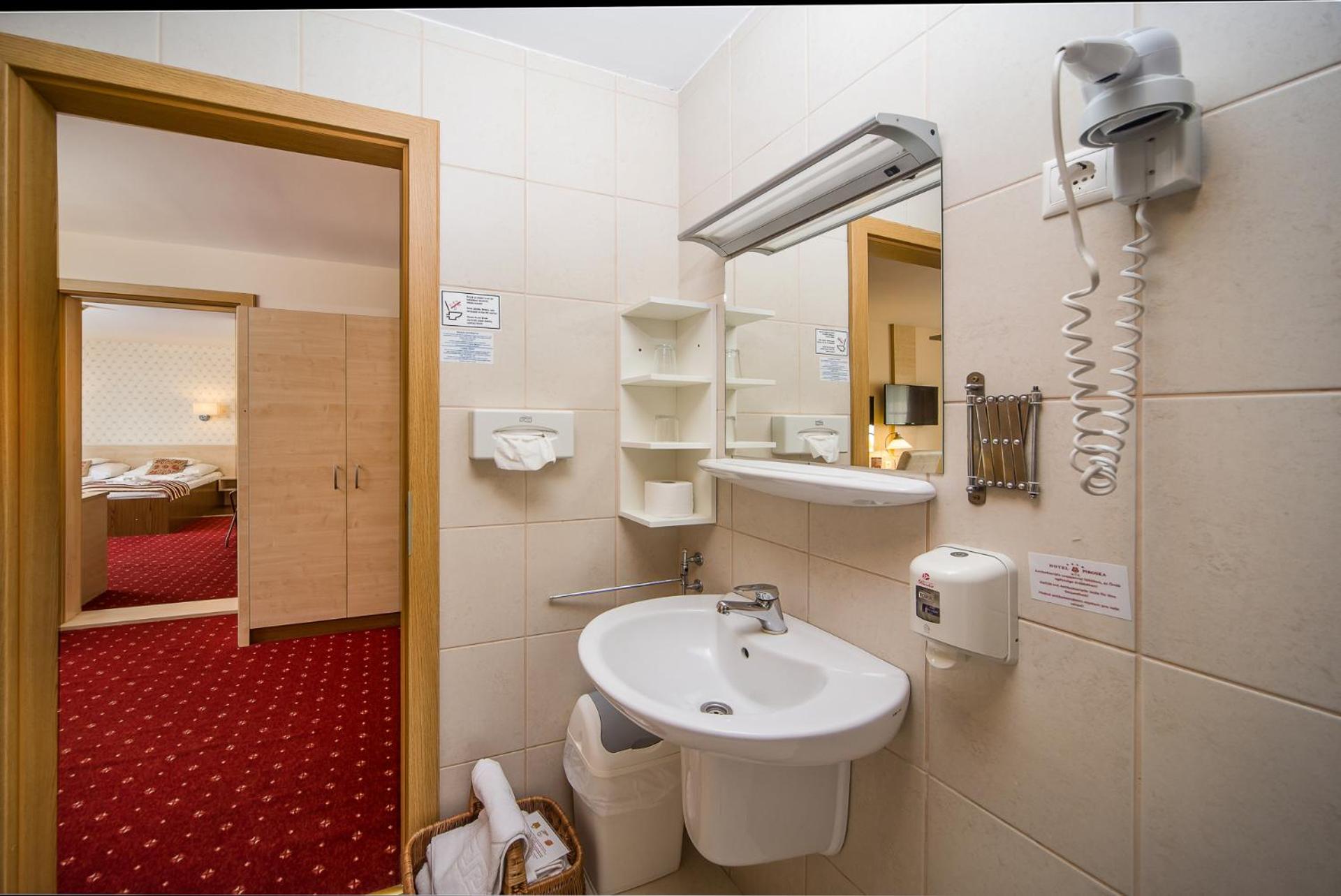 Family Suite - Photo 2