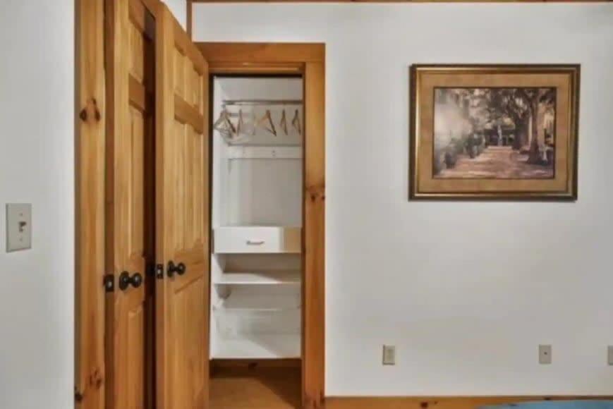 Family Room photo 3