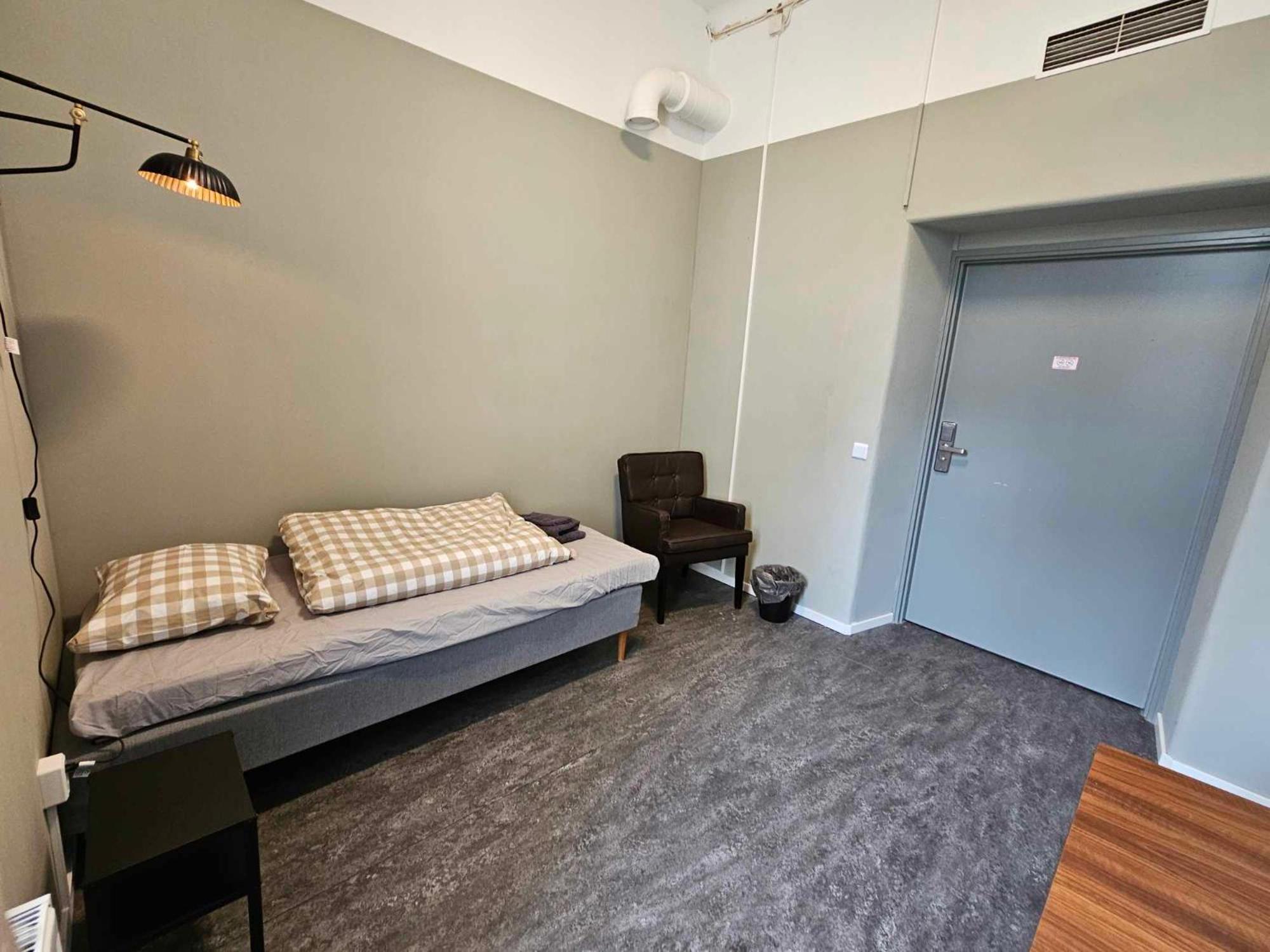 Single Room photo 3