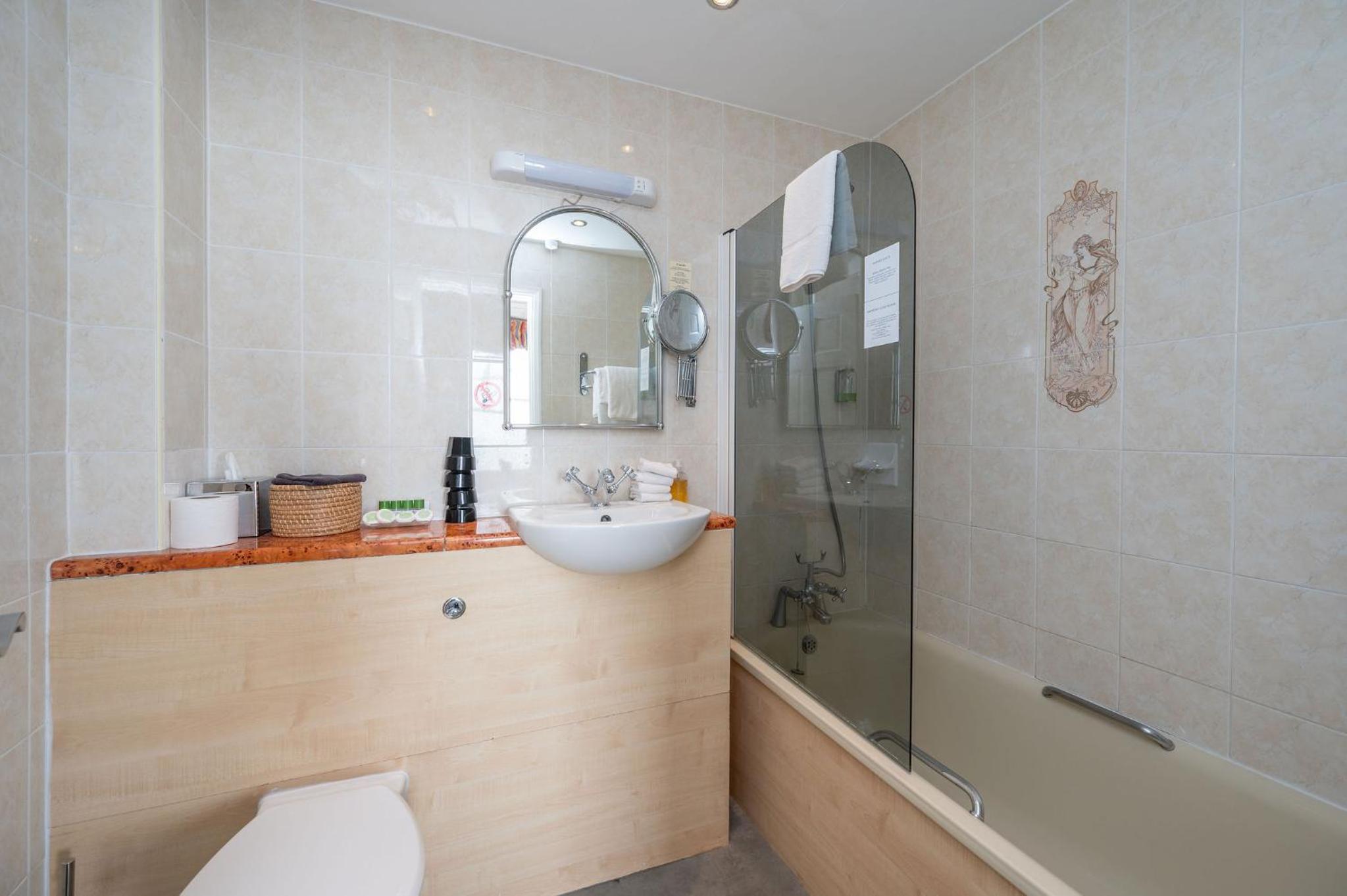 Deluxe Double Room with Sea View - Photo 5