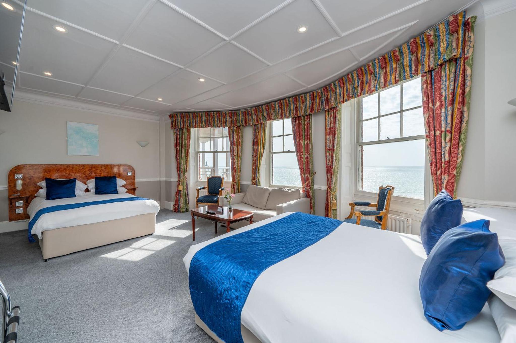 Deluxe Double Room with Sea View - Photo 2