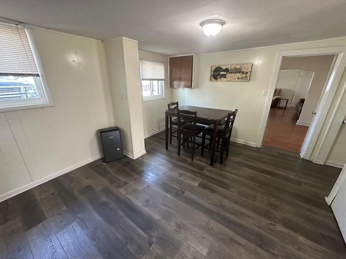 Family Room photo 2