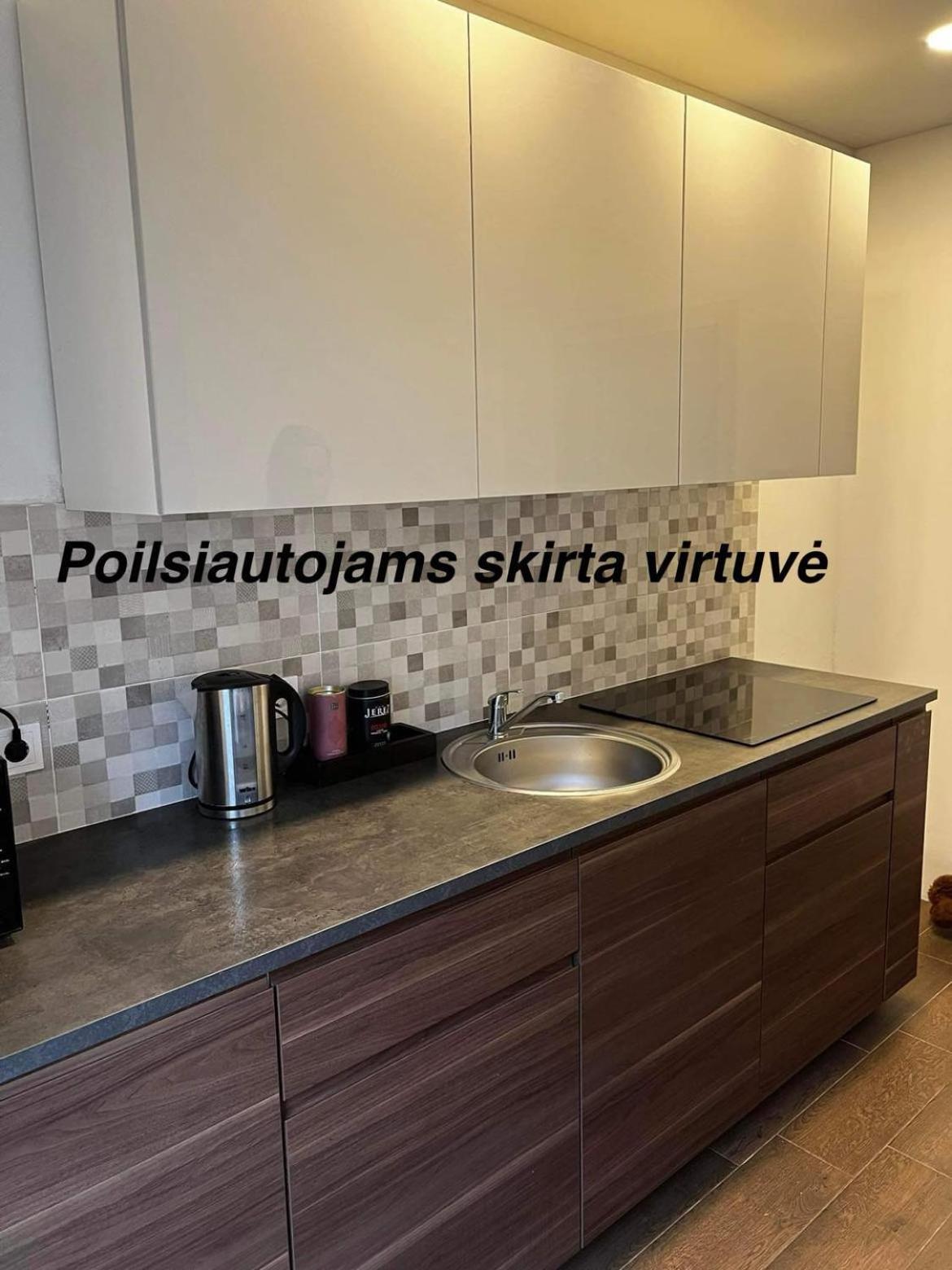 Double Room with Private Bathroom - Photo 4