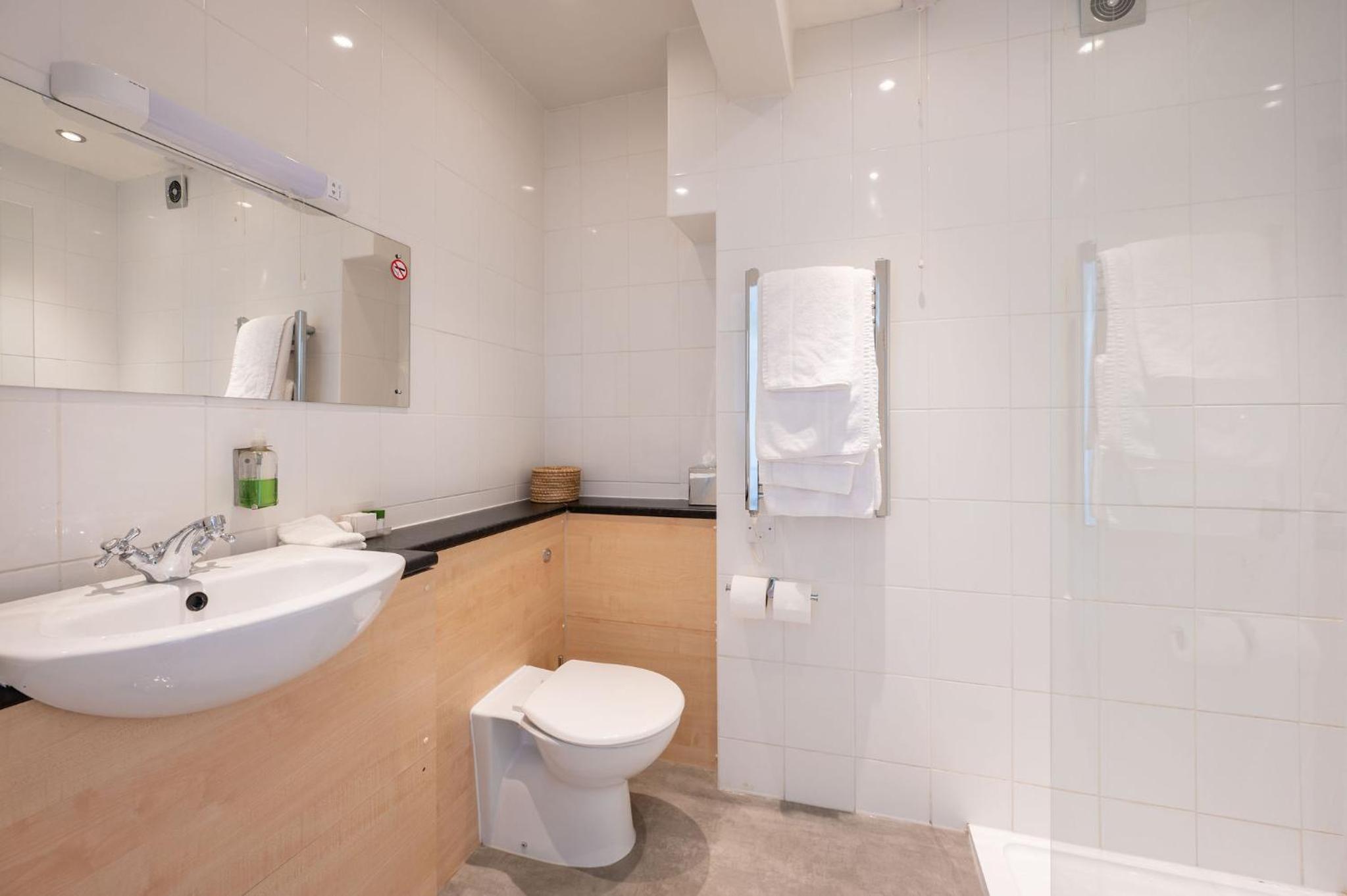 Superior Double Room with Sea View - Photo 7