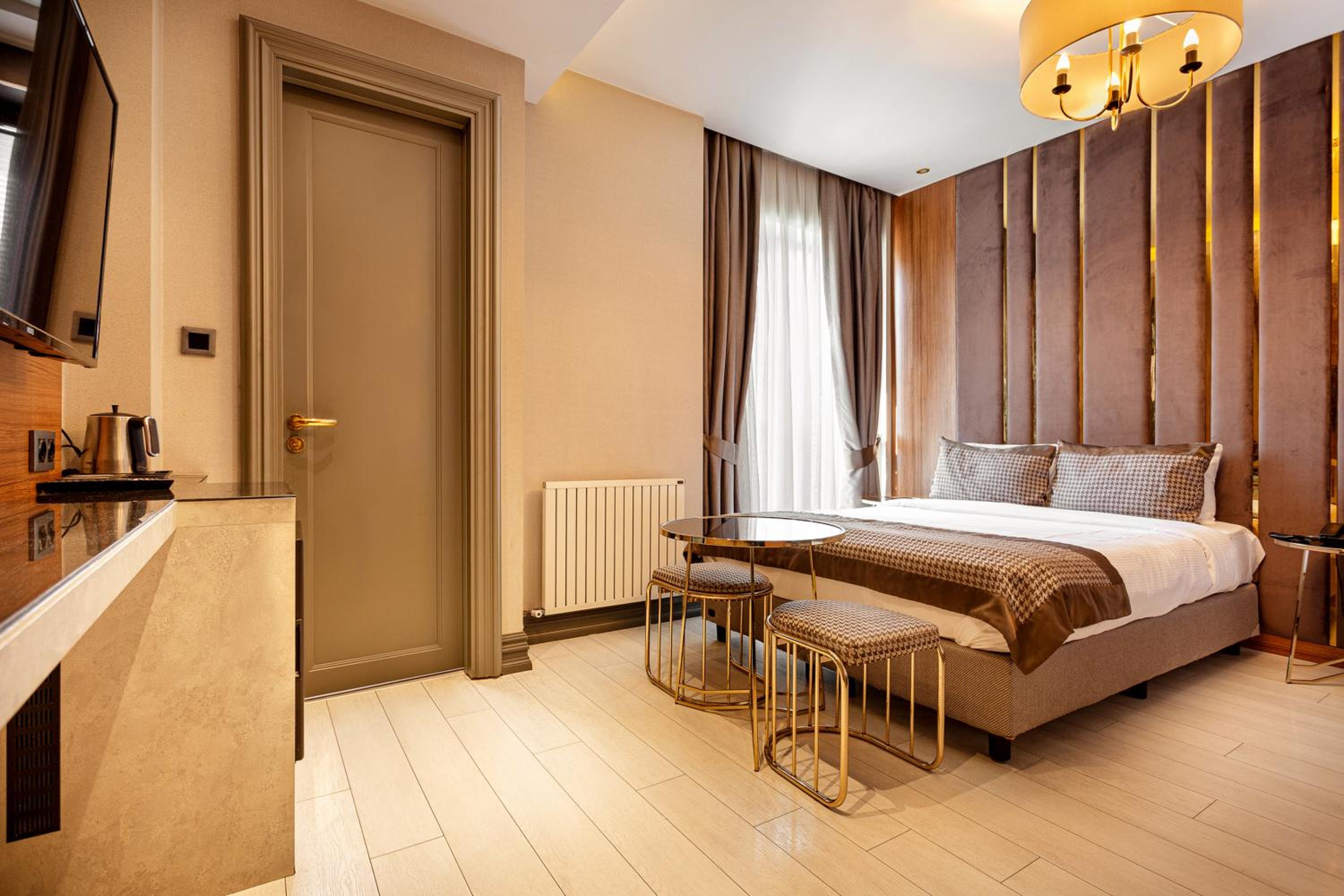 Classic Triple Room photo 1