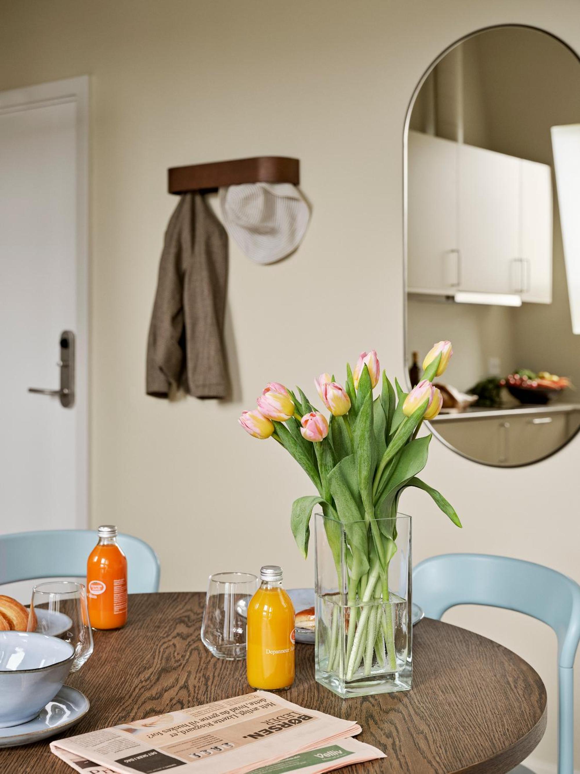 Two-Bedroom Apartment - Photo 9
